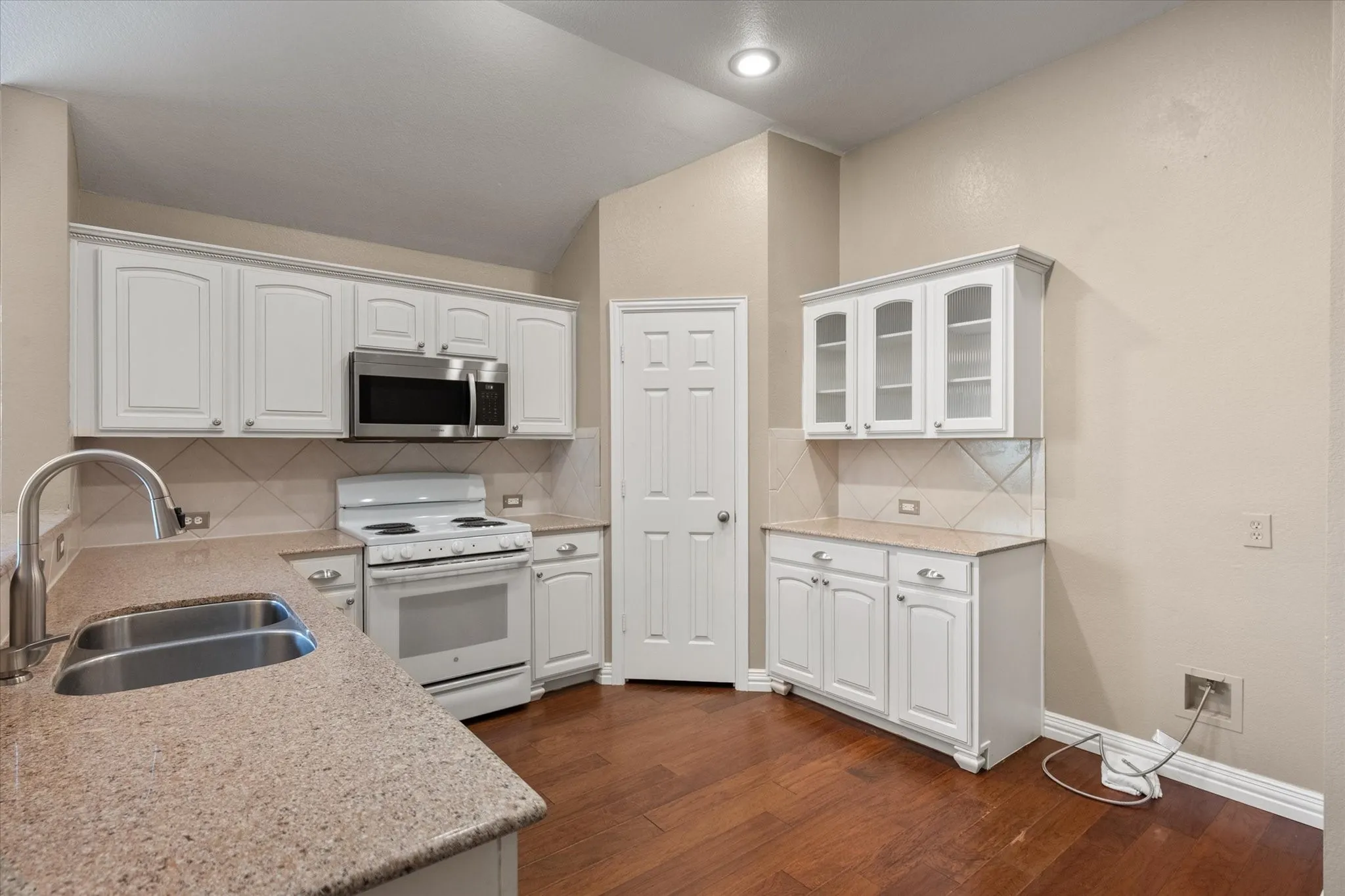Granite countertops and walk-pantry