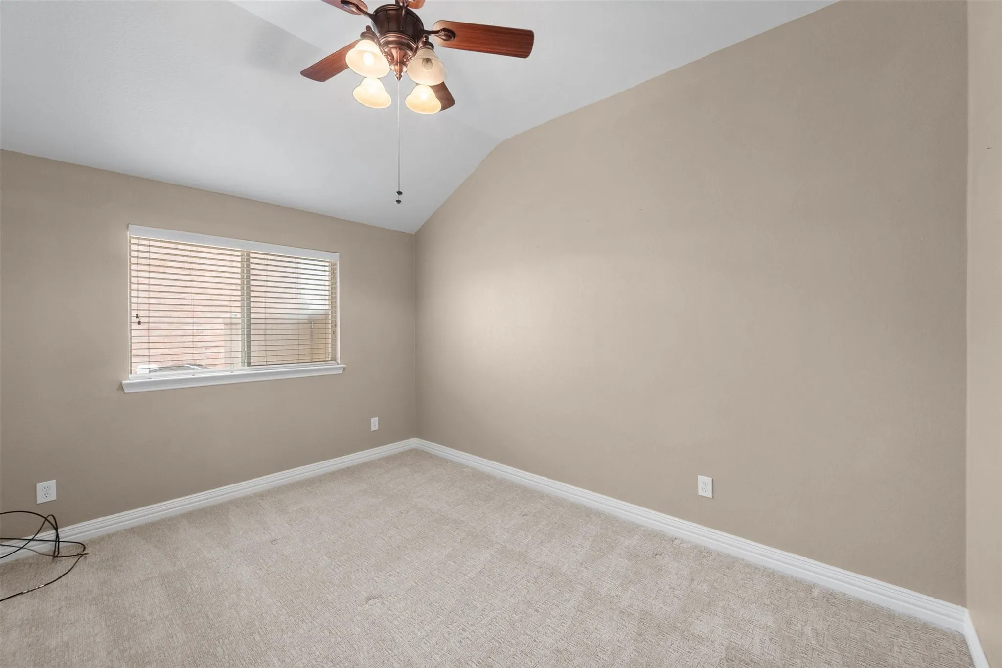 Secondary bedroom