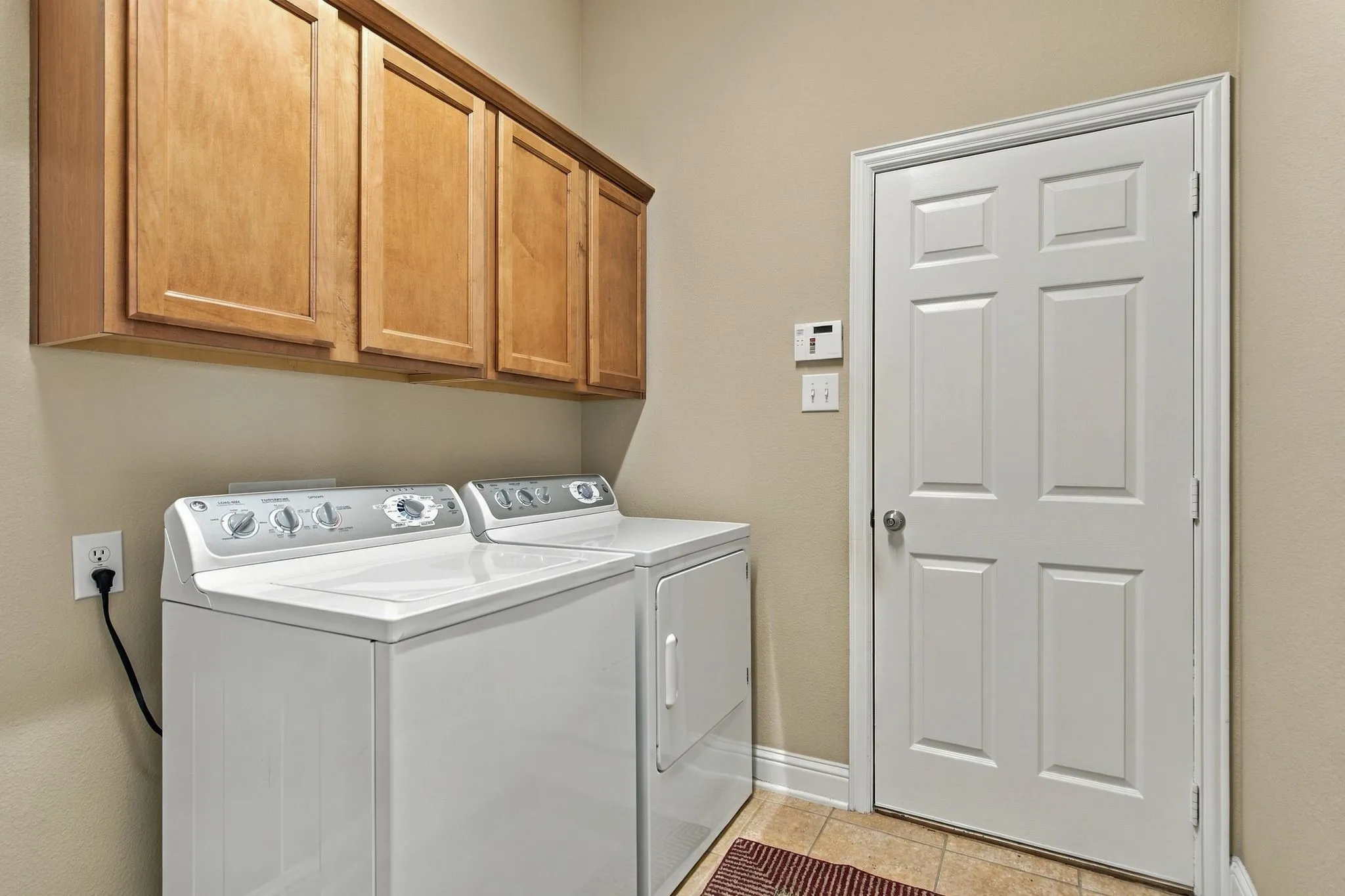 Single Family Residence For Sale in Denton County , 850 Carolina Way, Lantana, Texas 76226, 4 Bedroom, 2 Bathroom, 2 Garage spaces, 2,347 Sqft, built in 2006, mls#21401783, Real Estate Agent in Lantana, Homes For Sale in Denton county, Homes For Sale in Lantana, Realtor in Lantana Texas, Real Estate Brokerage Independent Realty Texas, Luminita Cordes Realtor