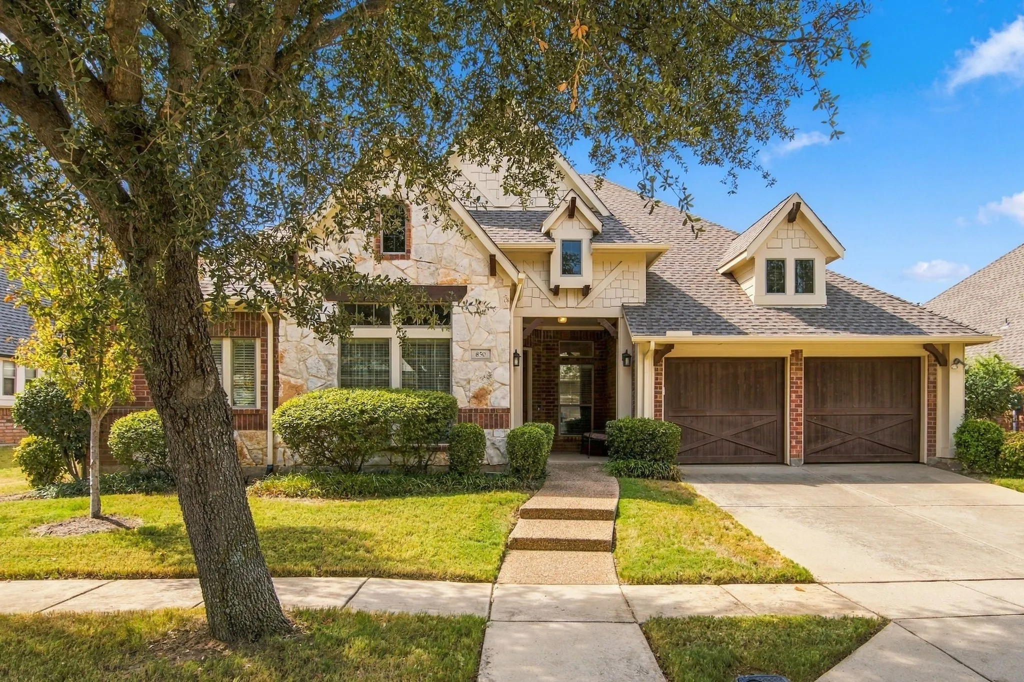 Single Family Residence For Sale