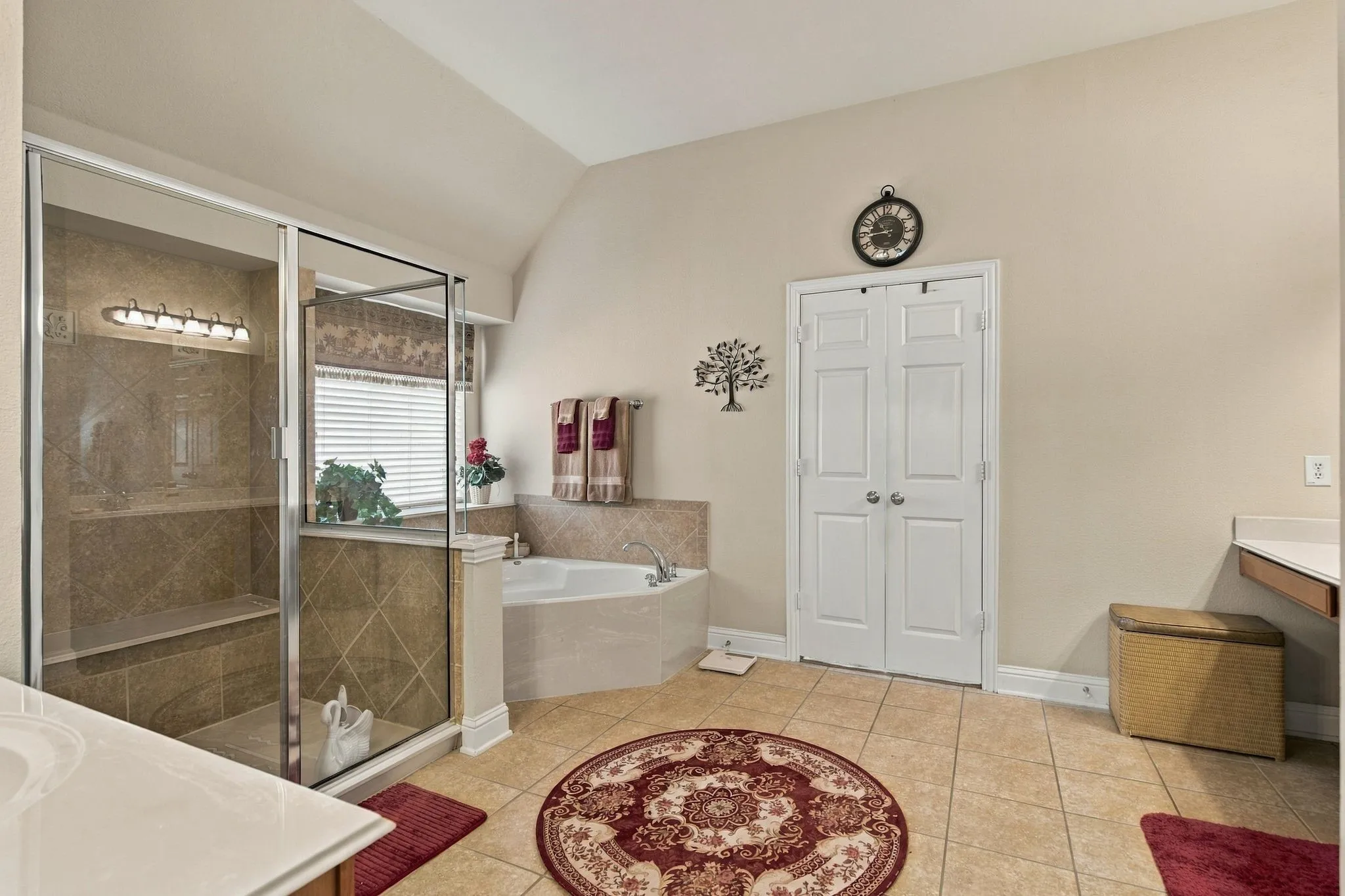 Single Family Residence For Sale in Denton County , 850 Carolina Way, Lantana, Texas 76226, 4 Bedroom, 2 Bathroom, 2 Garage spaces, 2,347 Sqft, built in 2006, mls#21401783, Real Estate Agent in Lantana, Homes For Sale in Denton county, Homes For Sale in Lantana, Realtor in Lantana Texas, Real Estate Brokerage Independent Realty Texas, Luminita Cordes Realtor
