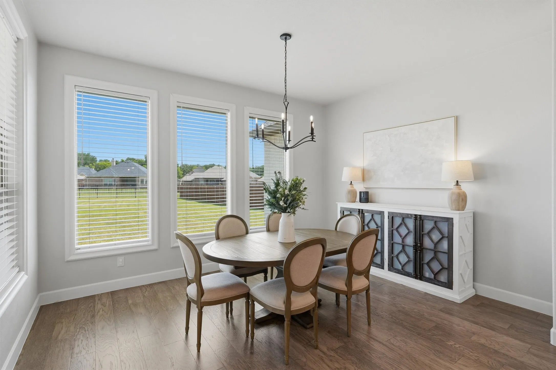 Single Family Residence For Sale in Johnson County , 1525 Blue Lake Drive, Burleson, Texas 76058, 3 Bedroom, 3 Bathroom, 3 Garage spaces, 2,641 Sqft, built in 2023, mls#21401787, Real Estate Agent in Burleson, Homes For Sale in Johnson county, Homes For Sale in Burleson, Realtor in Burleson Texas, Real Estate Brokerage Independent Realty Texas, Luminita Cordes Realtor