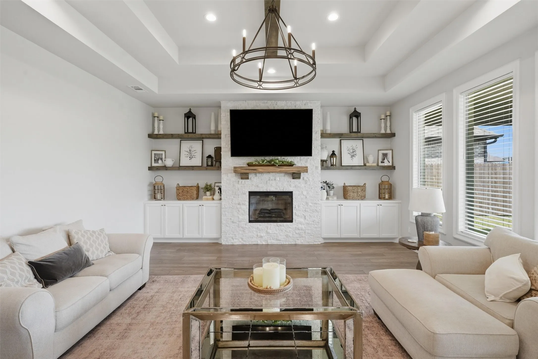 Single Family Residence For Sale in Johnson County , 1525 Blue Lake Drive, Burleson, Texas 76058, 3 Bedroom, 3 Bathroom, 3 Garage spaces, 2,641 Sqft, built in 2023, mls#21401787, Real Estate Agent in Burleson, Homes For Sale in Johnson county, Homes For Sale in Burleson, Realtor in Burleson Texas, Real Estate Brokerage Independent Realty Texas, Luminita Cordes Realtor