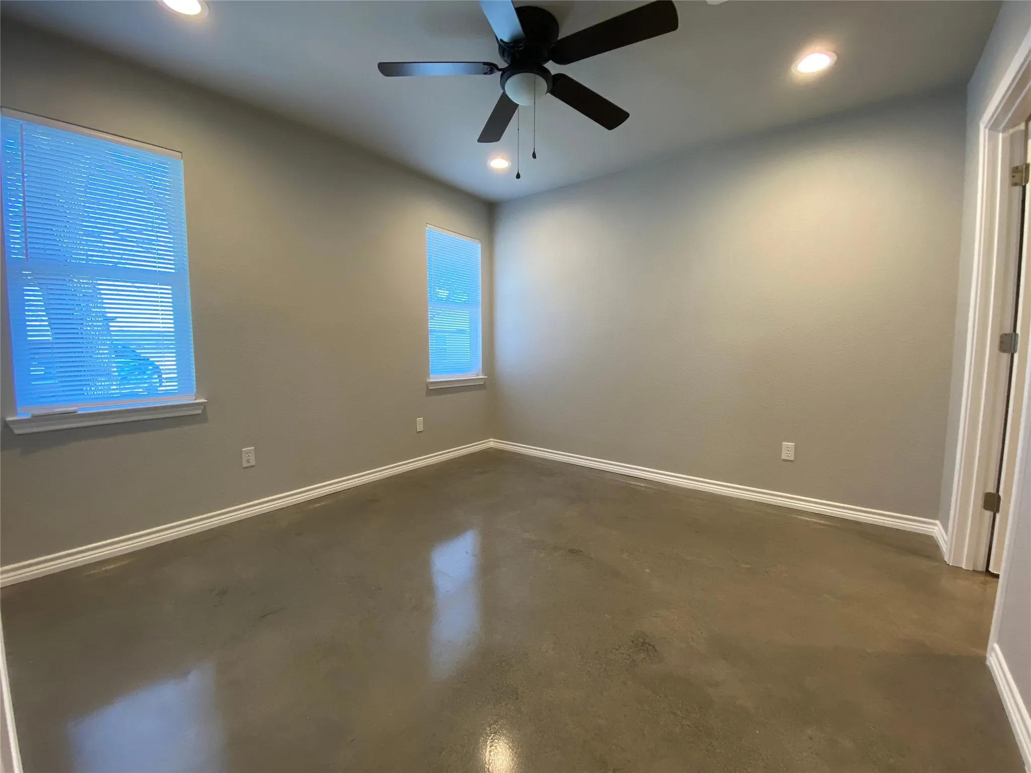 Single Family Residence For Rent in Parker County , 1549 Ranger Highway 101, Weatherford, Texas 76086, 1 Bedroom, 1 Bathroom, Garage spaces, 549 Sqft, built in 2019, mls#21401788, Real Estate Agent in Weatherford, Homes For Rent in Parker county, Homes For Rent in Weatherford, Realtor in Weatherford Texas, Real Estate Brokerage Independent Realty Texas, Luminita Cordes Realtor