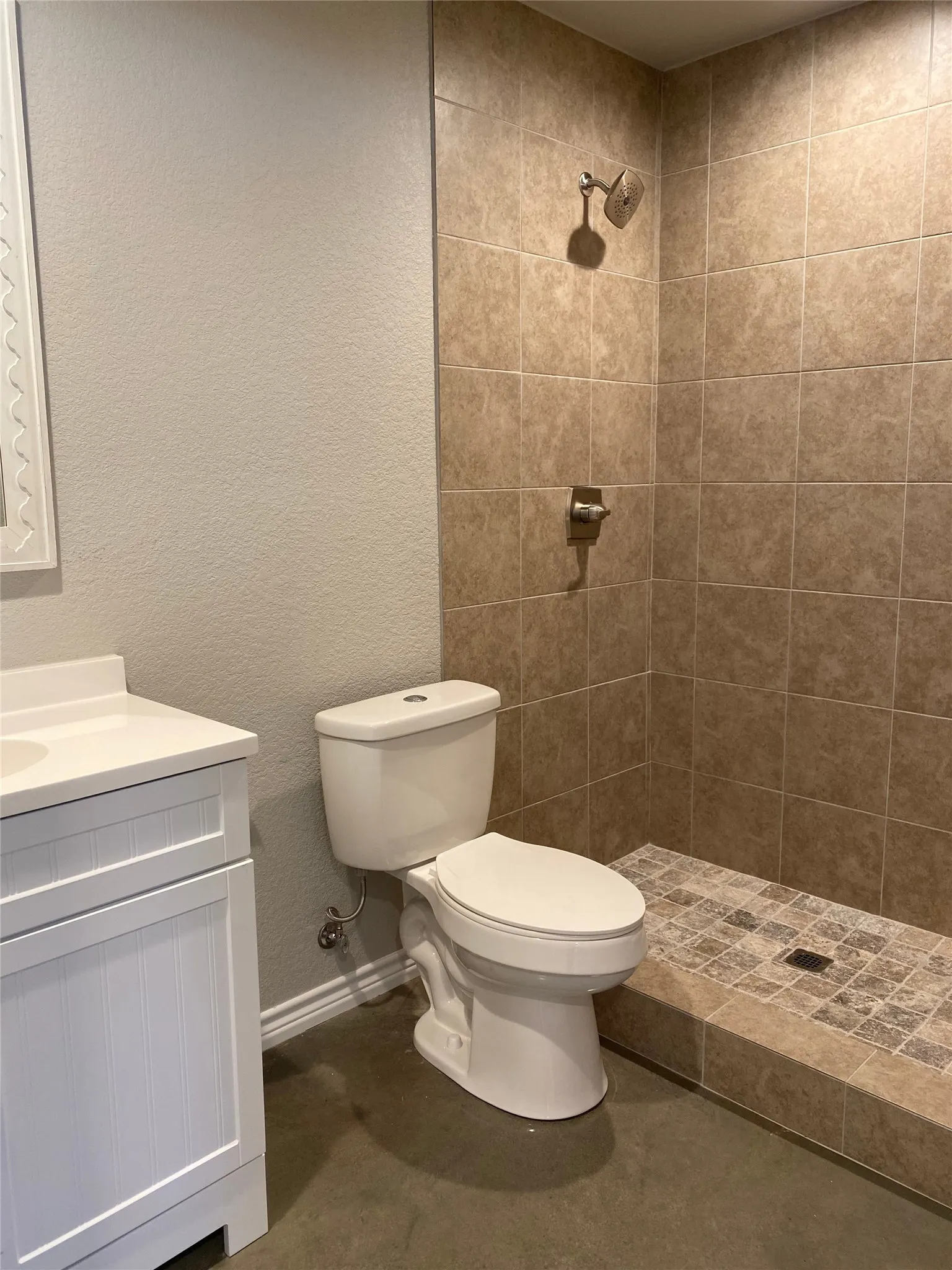 Single Family Residence For Rent in Parker County , 1549 Ranger Highway 101, Weatherford, Texas 76086, 1 Bedroom, 1 Bathroom, Garage spaces, 549 Sqft, built in 2019, mls#21401788, Real Estate Agent in Weatherford, Homes For Rent in Parker county, Homes For Rent in Weatherford, Realtor in Weatherford Texas, Real Estate Brokerage Independent Realty Texas, Luminita Cordes Realtor