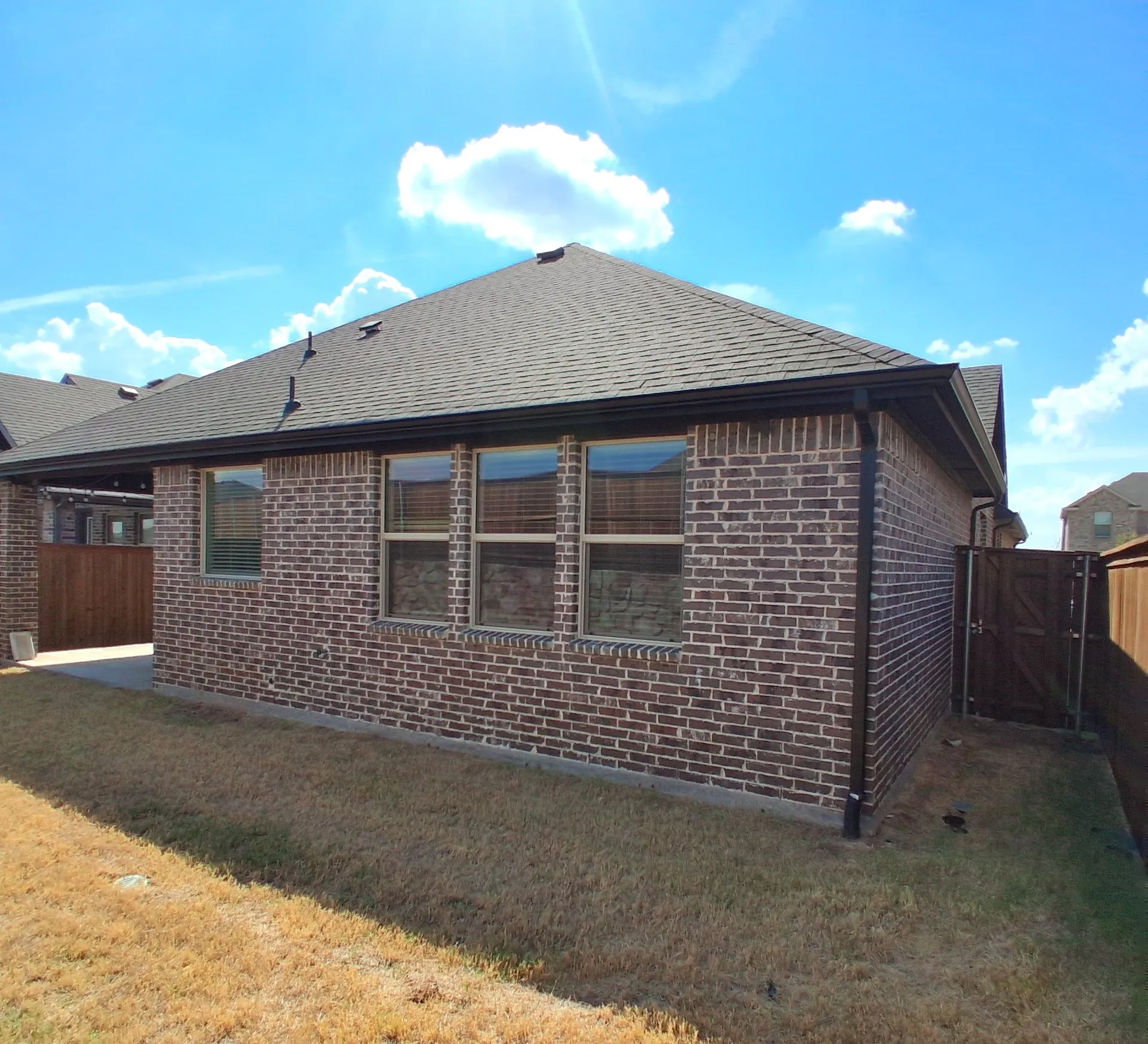 Single Family Residence For Sale in Rockwall County , 3016 Stonefly Way, Royse City, Texas 75189, 3 Bedroom, 2 Bathroom, 2 Garage spaces, 2,254 Sqft, built in 2024, mls#21396334, Real Estate Agent in Royse City, Homes For Sale in Rockwall county, Homes For Sale in Royse City, Realtor in Royse City Texas, Real Estate Brokerage Independent Realty Texas, Luminita Cordes Realtor