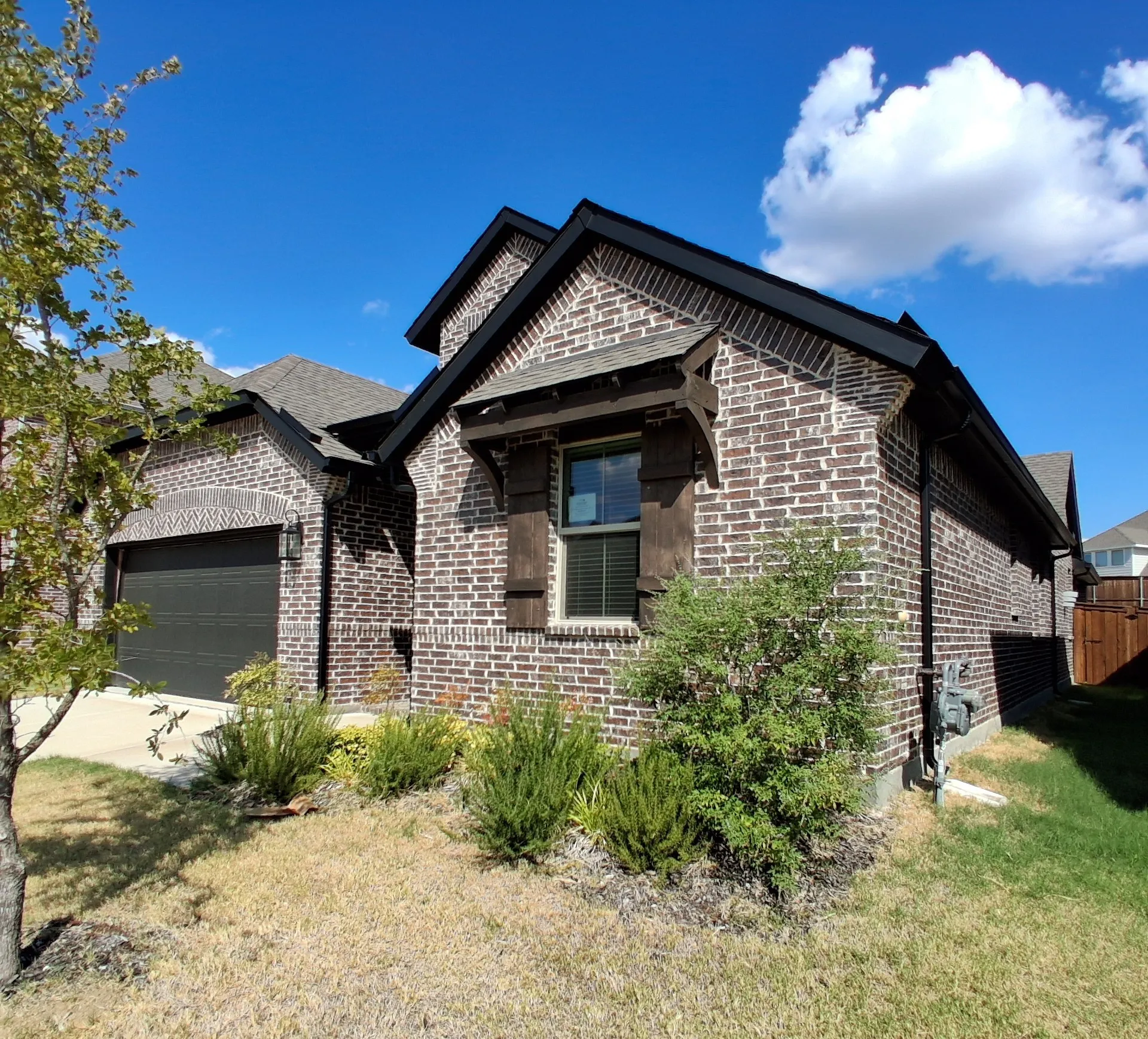 Single Family Residence For Sale in Rockwall County , 3016 Stonefly Way, Royse City, Texas 75189, 3 Bedroom, 2 Bathroom, 2 Garage spaces, 2,254 Sqft, built in 2024, mls#21396334, Real Estate Agent in Royse City, Homes For Sale in Rockwall county, Homes For Sale in Royse City, Realtor in Royse City Texas, Real Estate Brokerage Independent Realty Texas, Luminita Cordes Realtor