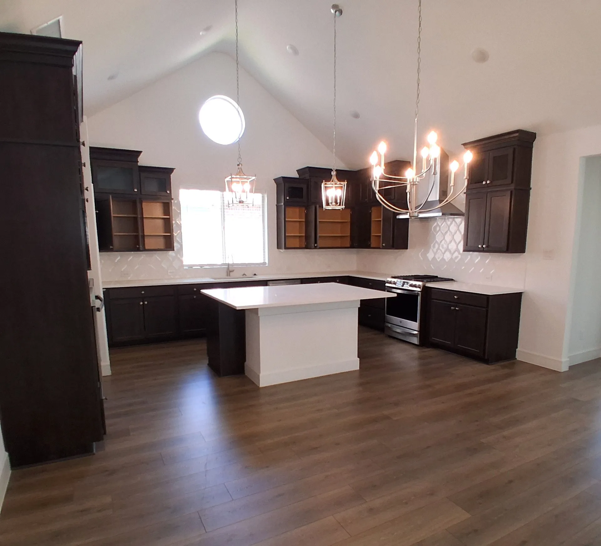 Single Family Residence For Sale in Rockwall County , 3016 Stonefly Way, Royse City, Texas 75189, 3 Bedroom, 2 Bathroom, 2 Garage spaces, 2,254 Sqft, built in 2024, mls#21396334, Real Estate Agent in Royse City, Homes For Sale in Rockwall county, Homes For Sale in Royse City, Realtor in Royse City Texas, Real Estate Brokerage Independent Realty Texas, Luminita Cordes Realtor