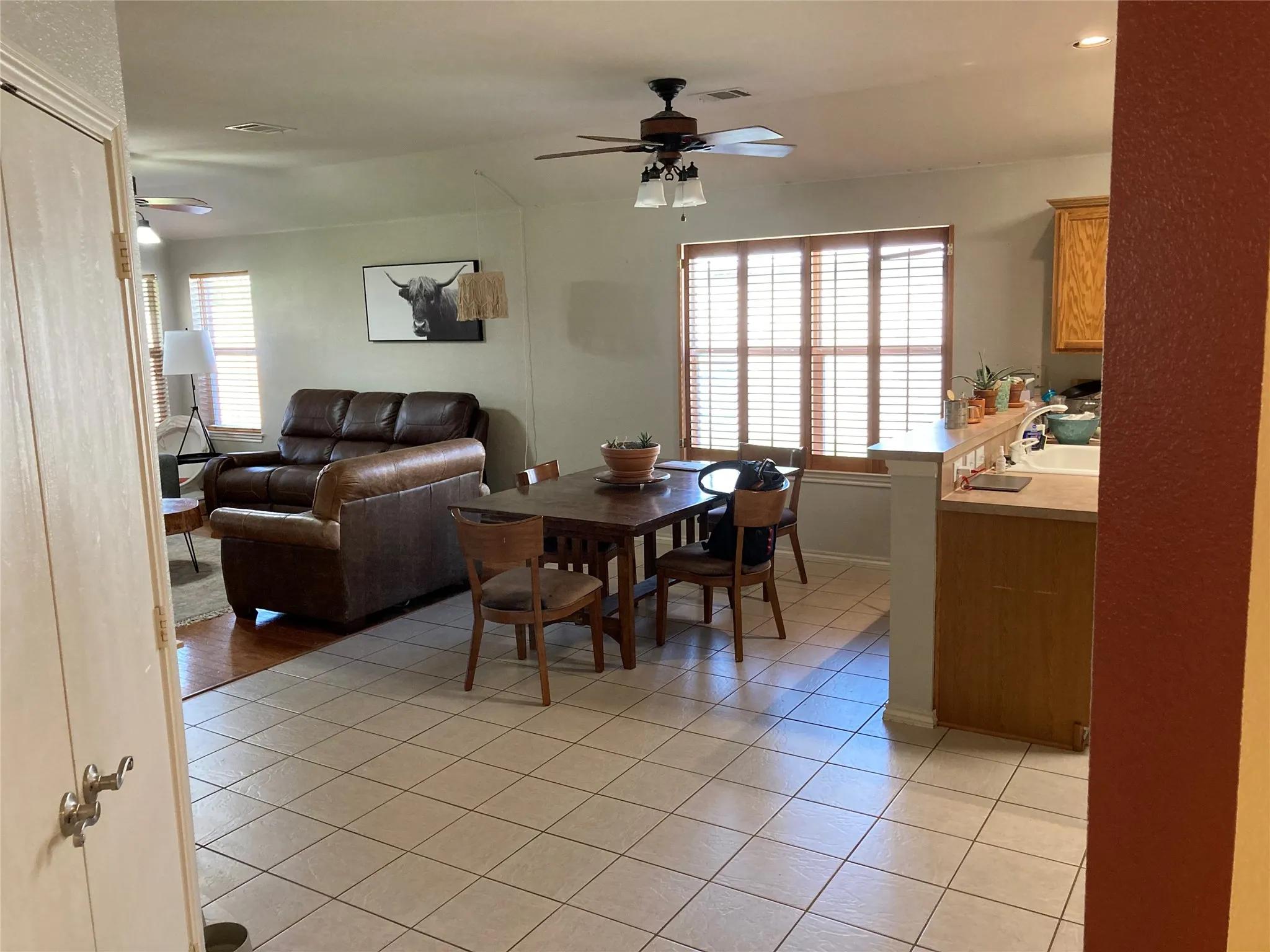 Single Family Residence For Rent in Collin County , 3114 Connor Lane, Wylie, Texas 75098, 4 Bedroom, 2 Bathroom, 2 Garage spaces, 2,178 Sqft, built in 2004, mls#21401794, Real Estate Agent in Wylie, Homes For Rent in Collin county, Homes For Rent in Wylie, Realtor in Wylie Texas, Real Estate Brokerage Independent Realty Texas, Luminita Cordes Realtor