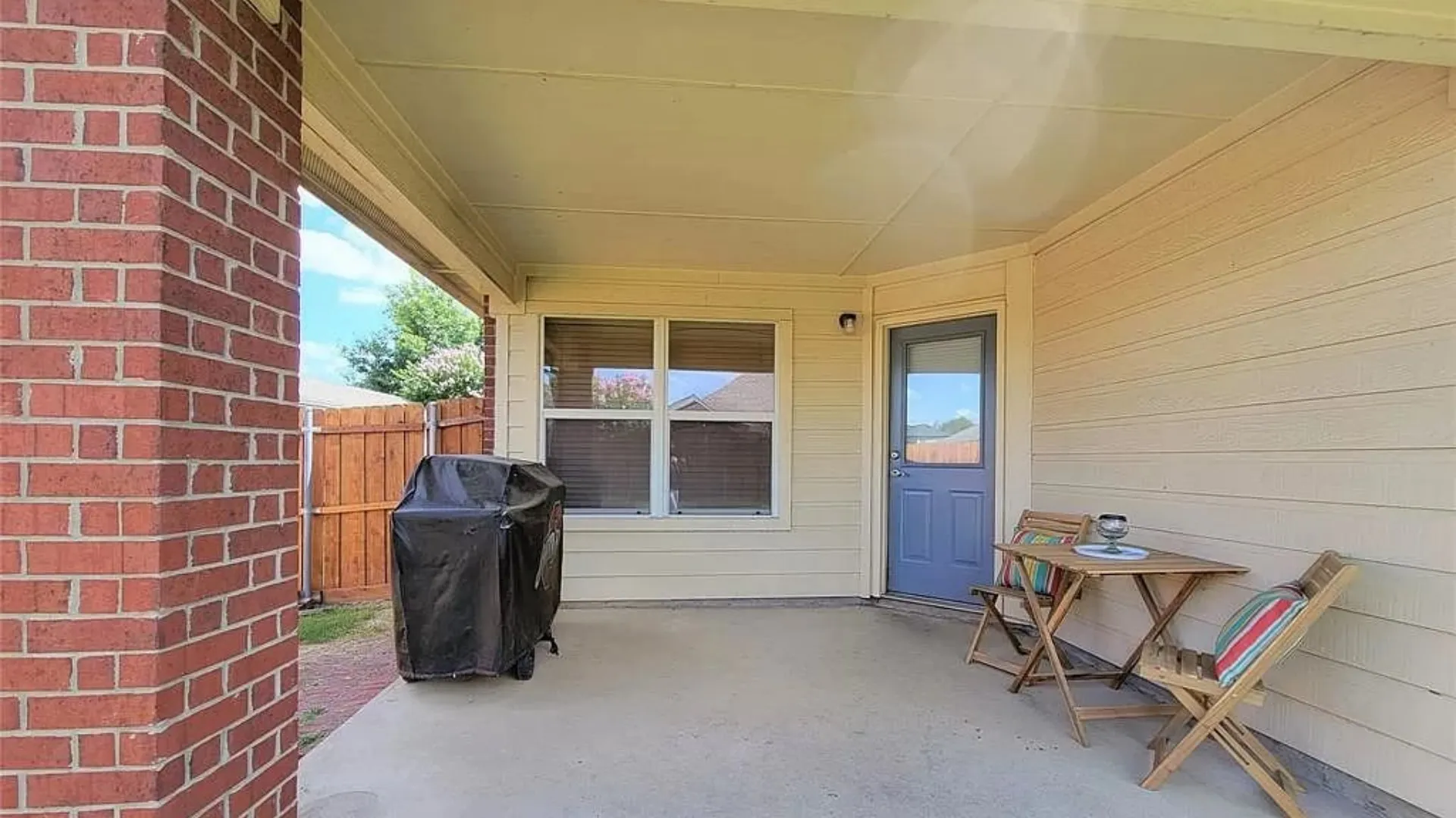 Single Family Residence For Rent in Collin County , 3114 Connor Lane, Wylie, Texas 75098, 4 Bedroom, 2 Bathroom, 2 Garage spaces, 2,178 Sqft, built in 2004, mls#21401794, Real Estate Agent in Wylie, Homes For Rent in Collin county, Homes For Rent in Wylie, Realtor in Wylie Texas, Real Estate Brokerage Independent Realty Texas, Luminita Cordes Realtor