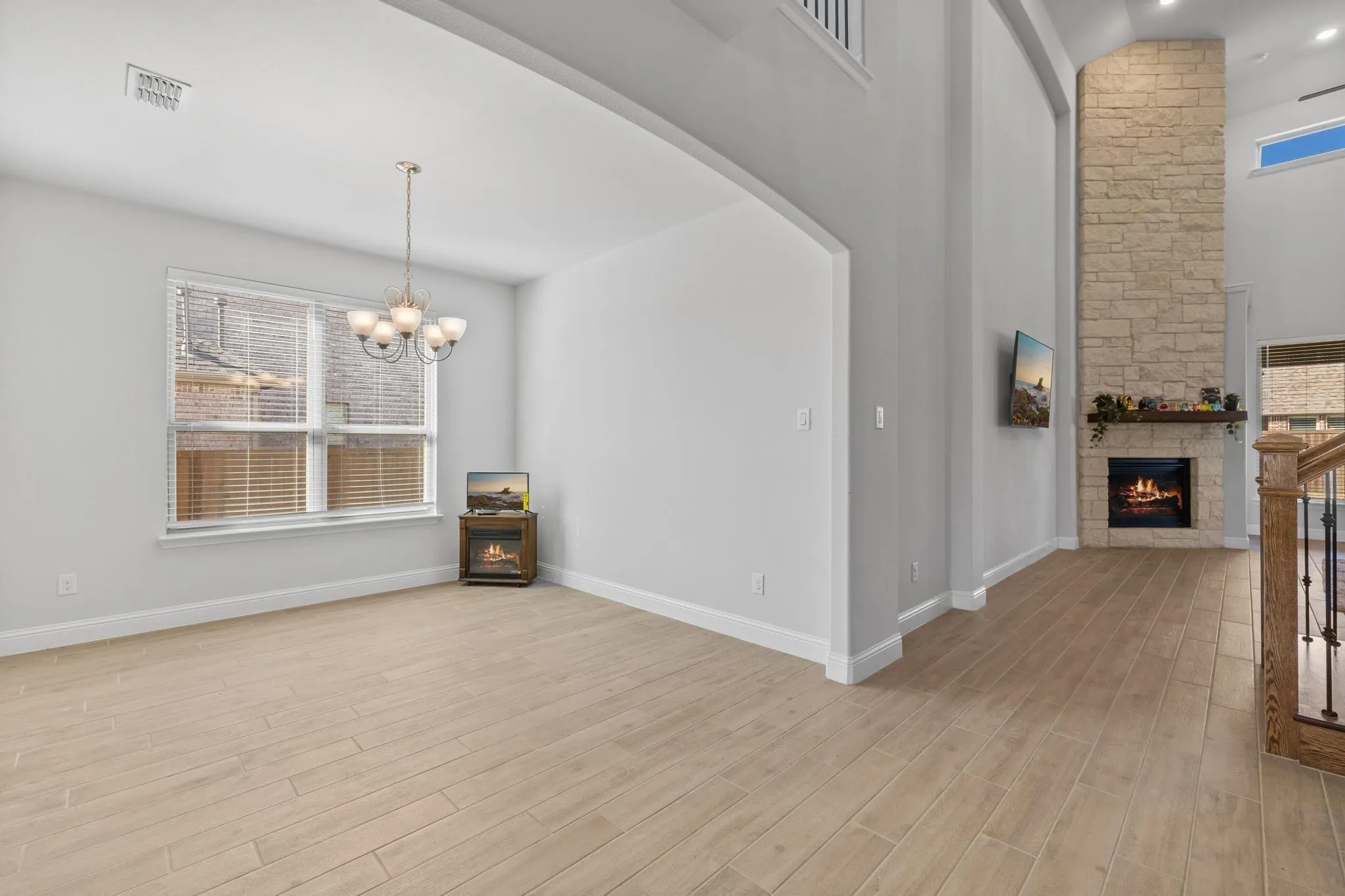 Single Family Residence For Rent in Collin County , 310 Fox Crossing Lane, Prosper, Texas 75078, 4 Bedroom, 3 Bathroom, 2 Garage spaces, 3,038 Sqft, built in 2019, mls#21400681, Real Estate Agent in Prosper, Homes For Rent in Collin county, Homes For Rent in Prosper, Realtor in Prosper Texas, Real Estate Brokerage Independent Realty Texas, Luminita Cordes Realtor