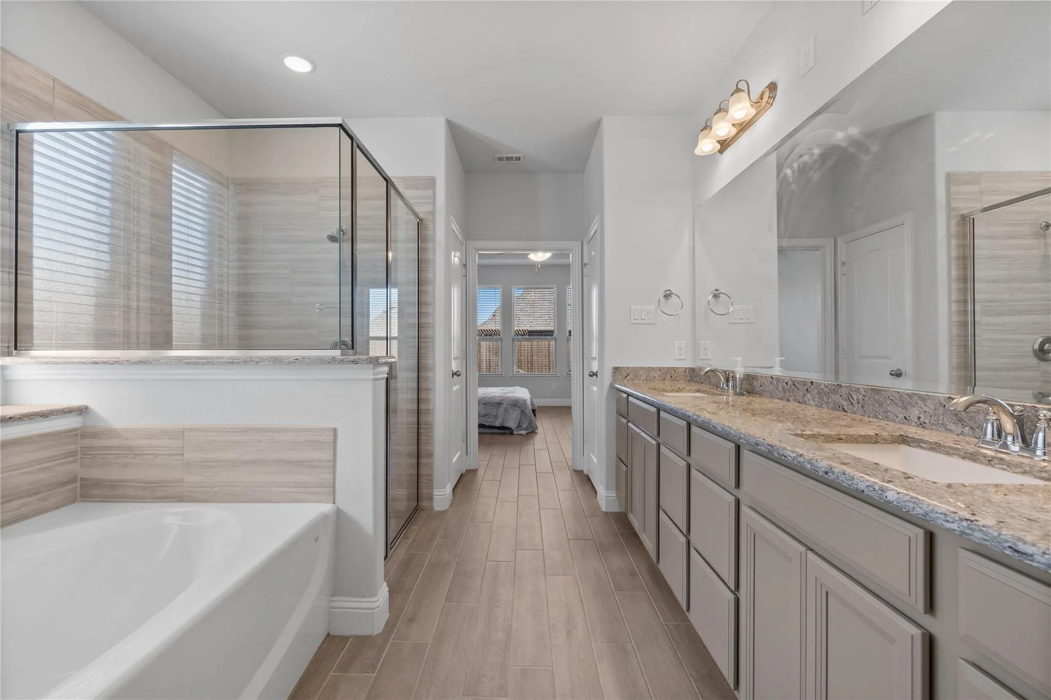 Single Family Residence For Rent in Collin County , 310 Fox Crossing Lane, Prosper, Texas 75078, 4 Bedroom, 3 Bathroom, 2 Garage spaces, 3,038 Sqft, built in 2019, mls#21400681, Real Estate Agent in Prosper, Homes For Rent in Collin county, Homes For Rent in Prosper, Realtor in Prosper Texas, Real Estate Brokerage Independent Realty Texas, Luminita Cordes Realtor