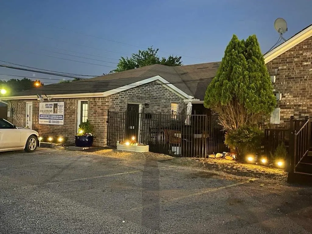 Single Family Residence For Sale in Tarrant County , 2340 N Chandler Drive E, Fort Worth, Texas 76111, 8 Bedroom, 4 Bathroom, Garage spaces, 2,634 Sqft, built in 1943, mls#21401796, Real Estate Agent in Fort Worth, Homes For Sale in Tarrant county, Homes For Sale in Fort Worth, Realtor in Fort Worth Texas, Real Estate Brokerage Independent Realty Texas, Luminita Cordes Realtor
