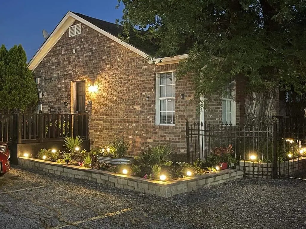 Single Family Residence For Sale in Tarrant County , 2340 N Chandler Drive E, Fort Worth, Texas 76111, 8 Bedroom, 4 Bathroom, Garage spaces, 2,634 Sqft, built in 1943, mls#21401796, Real Estate Agent in Fort Worth, Homes For Sale in Tarrant county, Homes For Sale in Fort Worth, Realtor in Fort Worth Texas, Real Estate Brokerage Independent Realty Texas, Luminita Cordes Realtor