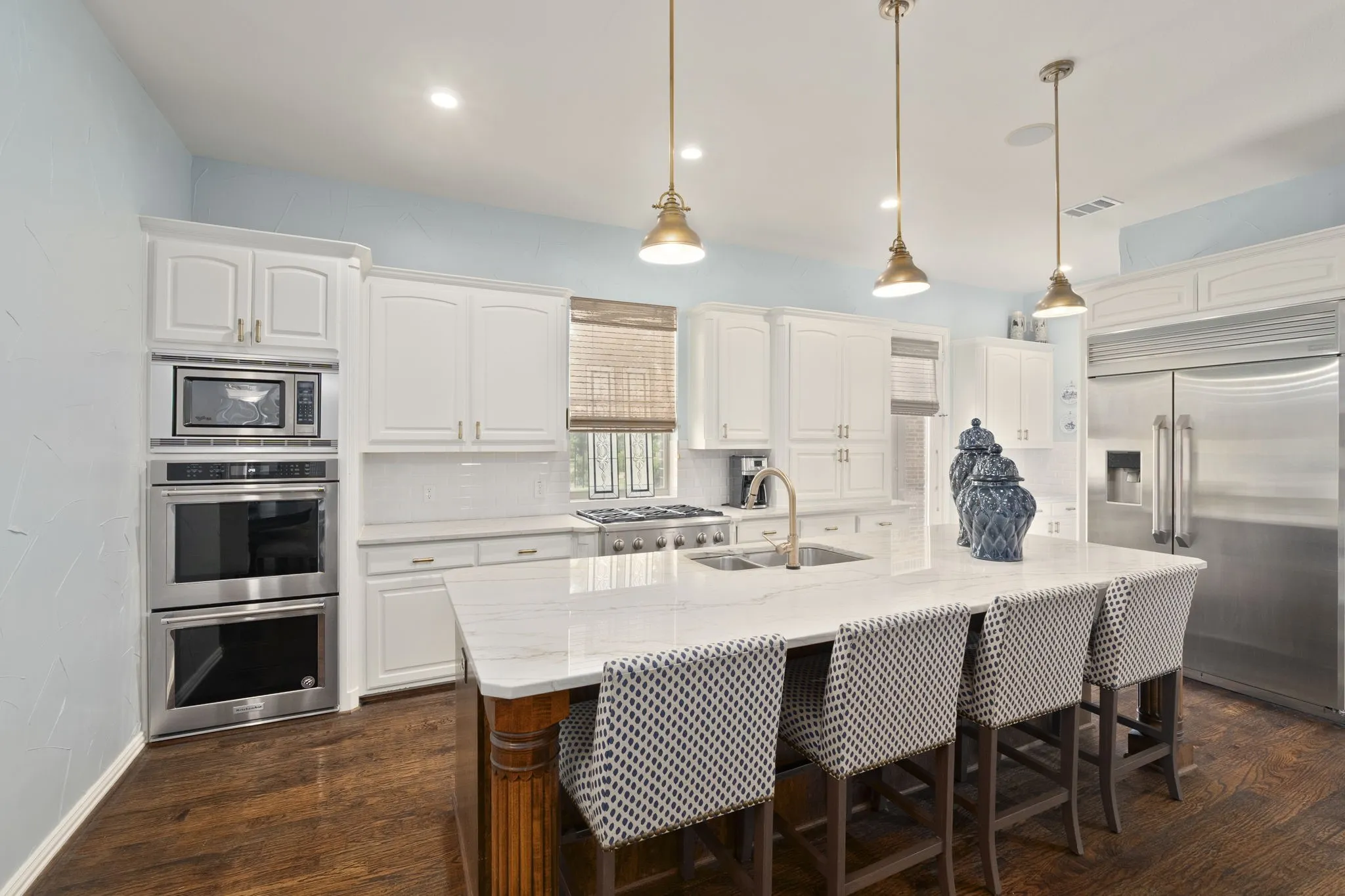 Single Family Residence For Sale in Collin County , 1412 Parkview Lane, Murphy, Texas 75094, 5 Bedroom, 5 Bathroom, 3 Garage spaces, 5,513 Sqft, built in 2004, mls#21399356, Real Estate Agent in Murphy, Homes For Sale in Collin county, Homes For Sale in Murphy, Realtor in Murphy Texas, Real Estate Brokerage Independent Realty Texas, Luminita Cordes Realtor