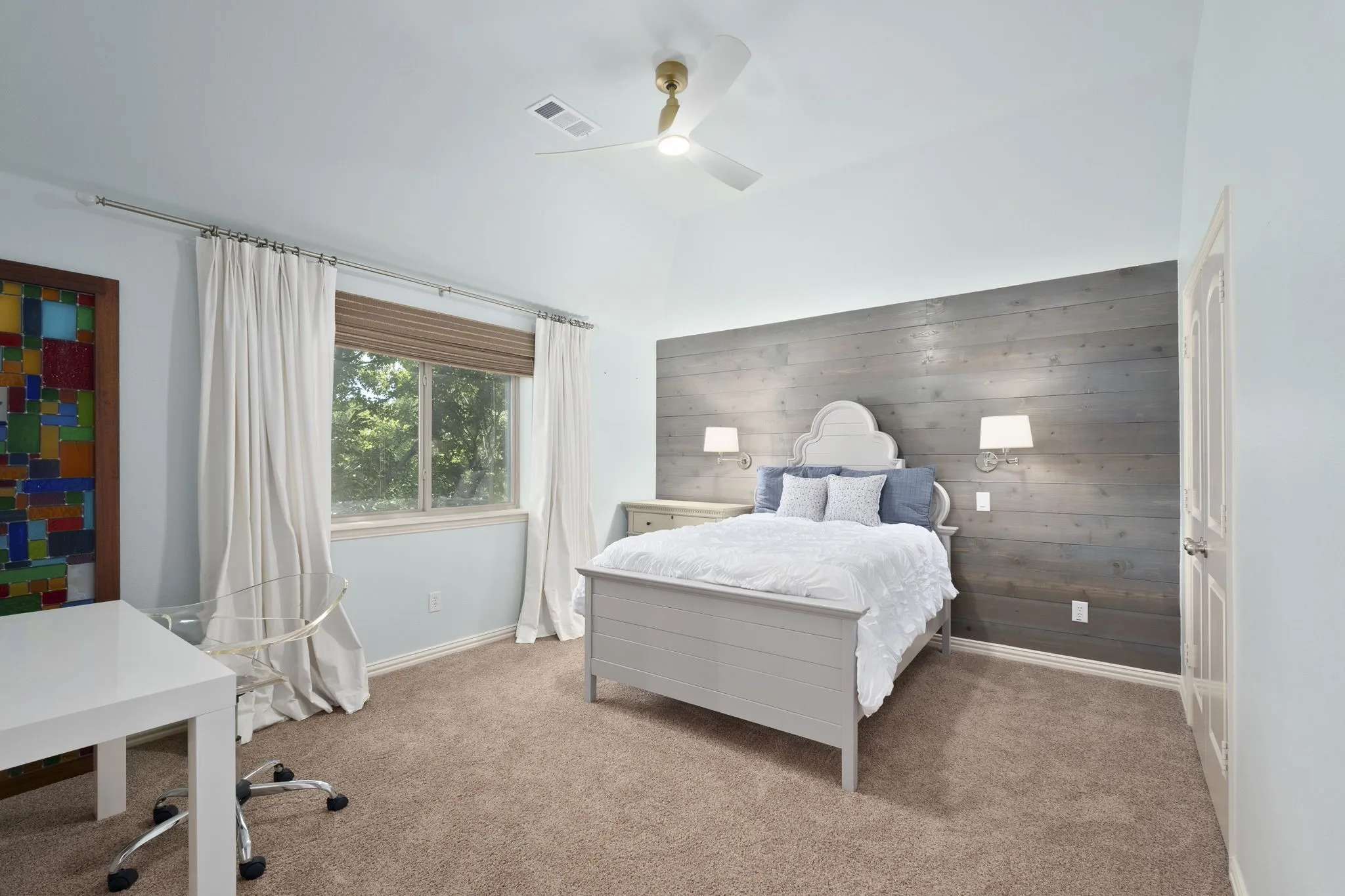 Single Family Residence For Sale in Collin County , 1412 Parkview Lane, Murphy, Texas 75094, 5 Bedroom, 5 Bathroom, 3 Garage spaces, 5,513 Sqft, built in 2004, mls#21399356, Real Estate Agent in Murphy, Homes For Sale in Collin county, Homes For Sale in Murphy, Realtor in Murphy Texas, Real Estate Brokerage Independent Realty Texas, Luminita Cordes Realtor