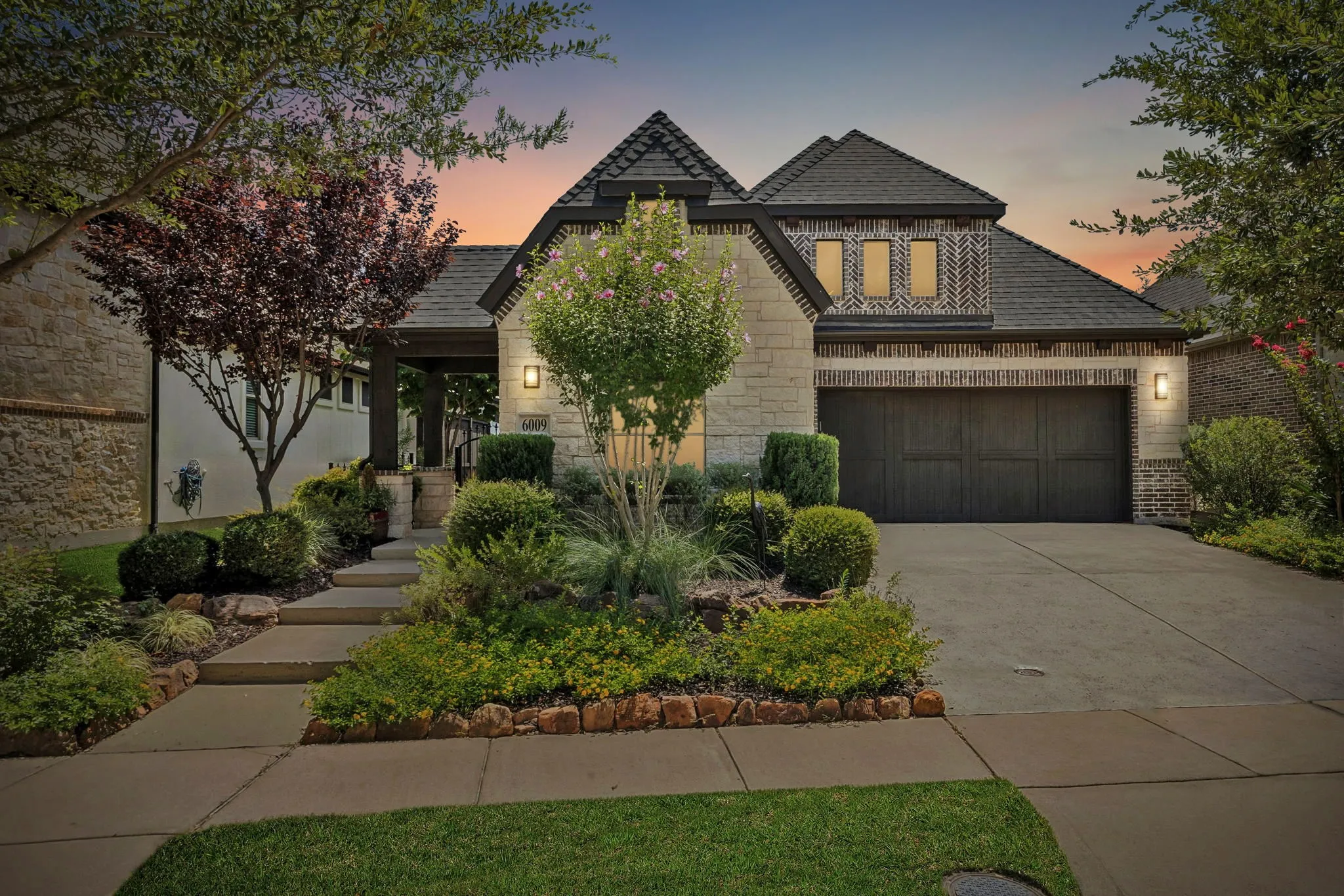 Single Family Residence For Sale in Collin County , 6009 Heron Bay Lane, Mc Kinney, Texas 75070, 3 Bedroom, 3 Bathroom, 3 Garage spaces, 2,867 Sqft, built in 2012, mls#21401700, Real Estate Agent in Mc Kinney, Homes For Sale in Collin county, Homes For Sale in Mc Kinney, Realtor in Mc Kinney Texas, Real Estate Brokerage Independent Realty Texas, Luminita Cordes Realtor