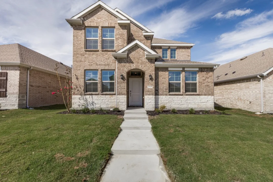 Single Family Residence For Rent in Collin County , 2529 Fairweather Drive, Celina, Texas 75009, 4 Bedroom, 3 Bathroom, 2 Garage spaces, 2,287 Sqft, built in 2026, mls#21400956, Real Estate Agent in Celina, Homes For Rent in Collin county, Homes For Rent in Celina, Realtor in Celina Texas, Real Estate Brokerage Independent Realty Texas, Luminita Cordes Realtor