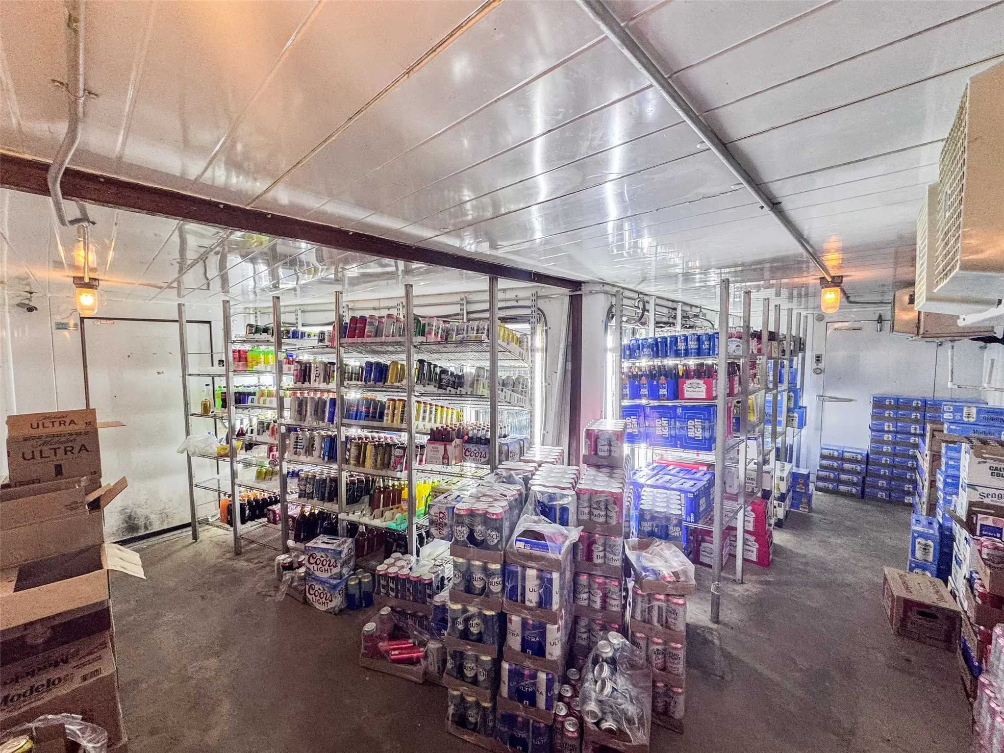 Business For Sale in Tarrant County , 7825 Retta Mansfield Road B, Mansfield, Texas 76063, 0, 0, Garage spaces, 0 Sqft, built in 2005, mls#21388407, Real Estate Agent in Mansfield, Homes For Sale in Tarrant county, Homes For Sale in Mansfield, Realtor in Mansfield Texas, Real Estate Brokerage Independent Realty Texas, Luminita Cordes Realtor