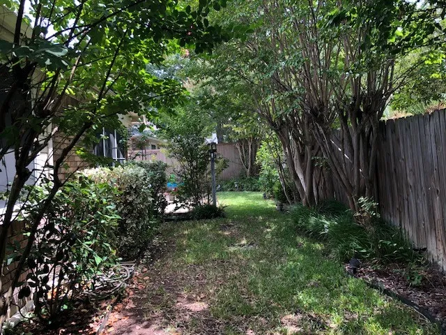 Single Family Residence For Sale in Tarrant County , 2118 Stoneridge Drive, Keller, Texas 76248, 3 Bedroom, 2 Bathroom, 2 Garage spaces, 1,595 Sqft, built in 1994, mls#21401808, Real Estate Agent in Keller, Homes For Sale in Tarrant county, Homes For Sale in Keller, Realtor in Keller Texas, Real Estate Brokerage Independent Realty Texas, Luminita Cordes Realtor