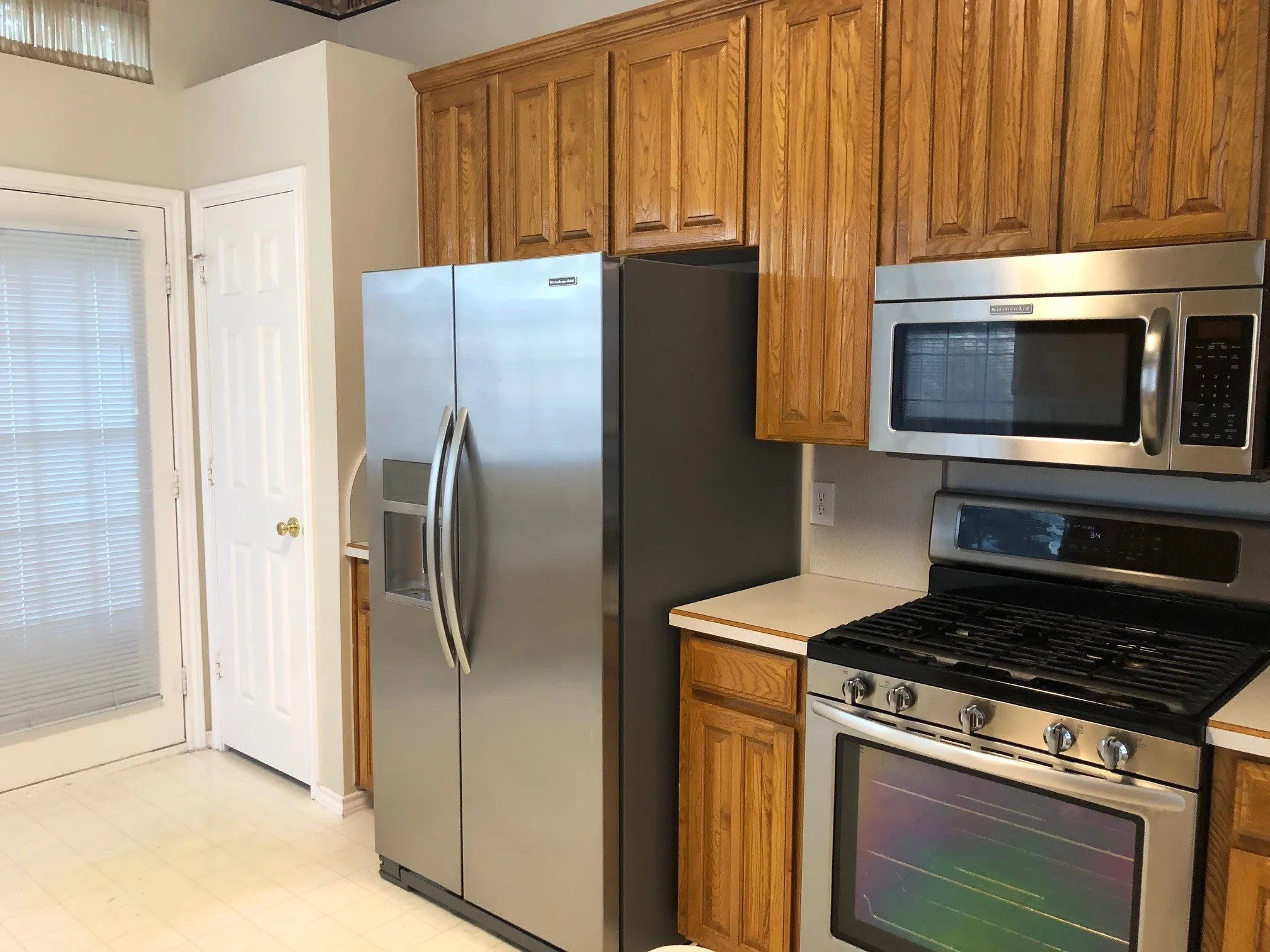 Single Family Residence For Sale in Tarrant County , 2118 Stoneridge Drive, Keller, Texas 76248, 3 Bedroom, 2 Bathroom, 2 Garage spaces, 1,595 Sqft, built in 1994, mls#21401808, Real Estate Agent in Keller, Homes For Sale in Tarrant county, Homes For Sale in Keller, Realtor in Keller Texas, Real Estate Brokerage Independent Realty Texas, Luminita Cordes Realtor