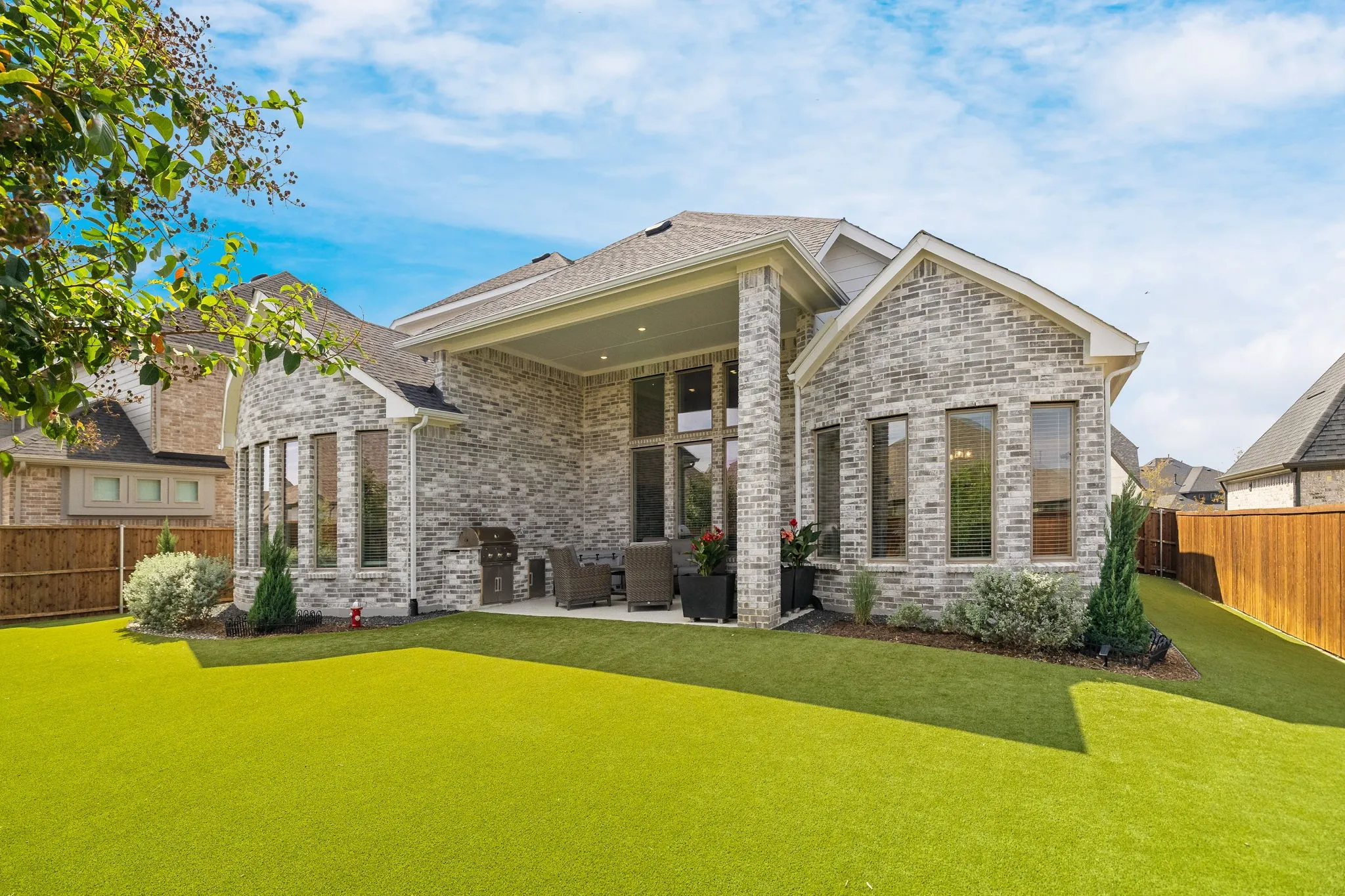Single Family Residence For Sale in Denton County , 4104 Pond Cypress Street, Aubrey, Texas 76227, 4 Bedroom, 5 Bathroom, 3 Garage spaces, 3,834 Sqft, built in 2023, mls#21401733, Real Estate Agent in Aubrey, Homes For Sale in Denton county, Homes For Sale in Aubrey, Realtor in Aubrey Texas, Real Estate Brokerage Independent Realty Texas, Luminita Cordes Realtor