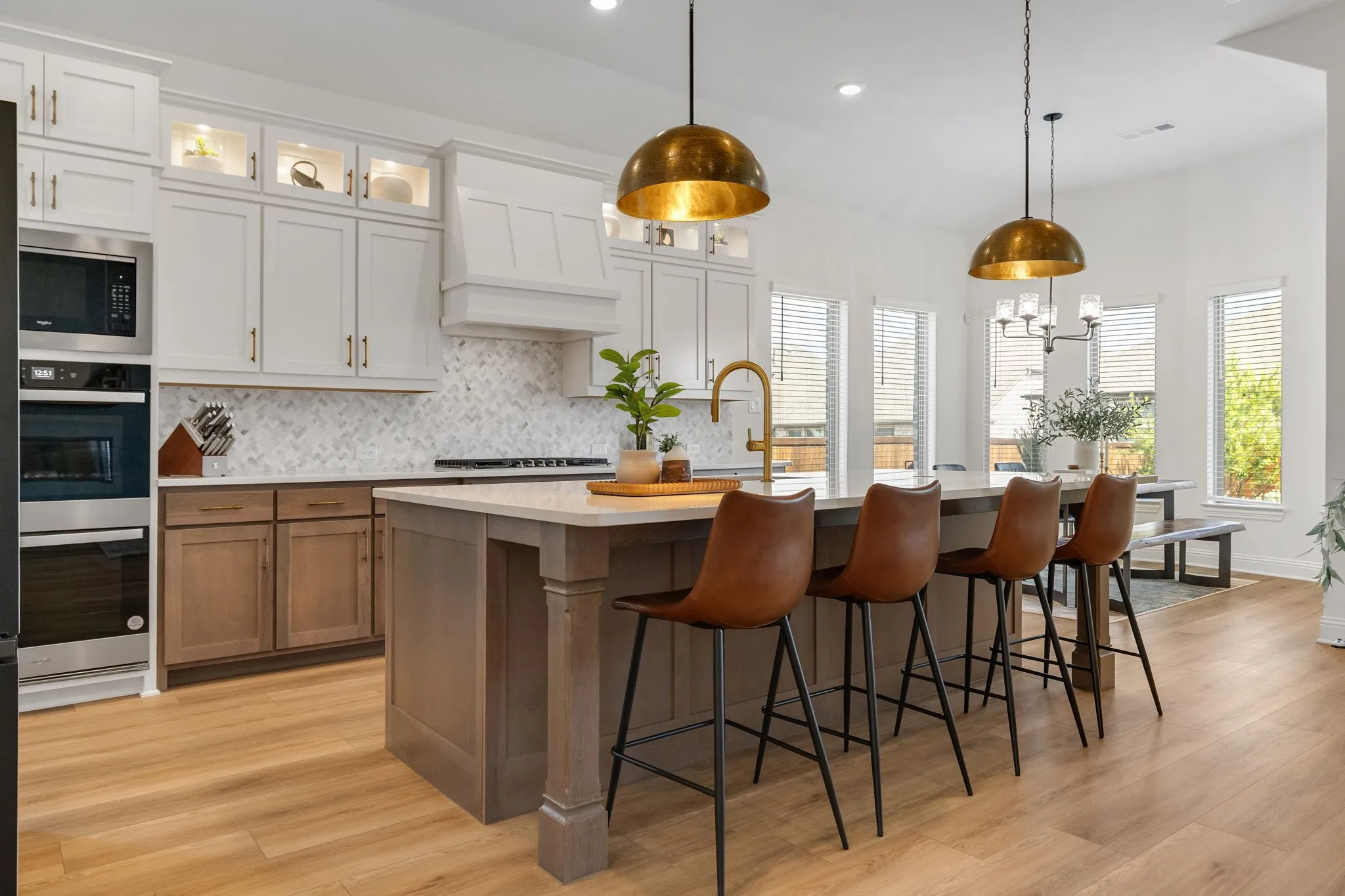 Single Family Residence For Sale in Denton County , 4104 Pond Cypress Street, Aubrey, Texas 76227, 4 Bedroom, 5 Bathroom, 3 Garage spaces, 3,834 Sqft, built in 2023, mls#21401733, Real Estate Agent in Aubrey, Homes For Sale in Denton county, Homes For Sale in Aubrey, Realtor in Aubrey Texas, Real Estate Brokerage Independent Realty Texas, Luminita Cordes Realtor