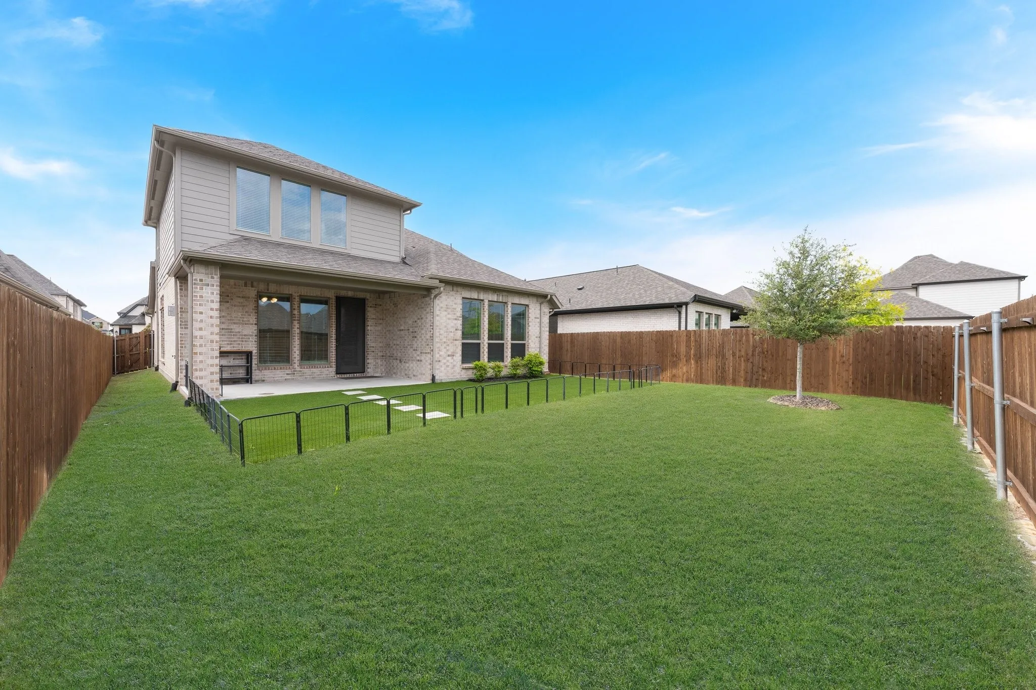 Single Family Residence For Sale in Rockwall County , 3033 Elmwood Street, Fate, Texas 75087, 4 Bedroom, 3 Bathroom, 2 Garage spaces, 2,480 Sqft, built in 2023, mls#21395389, Real Estate Agent in Fate, Homes For Sale in Rockwall county, Homes For Sale in Fate, Realtor in Fate Texas, Real Estate Brokerage Independent Realty Texas, Luminita Cordes Realtor