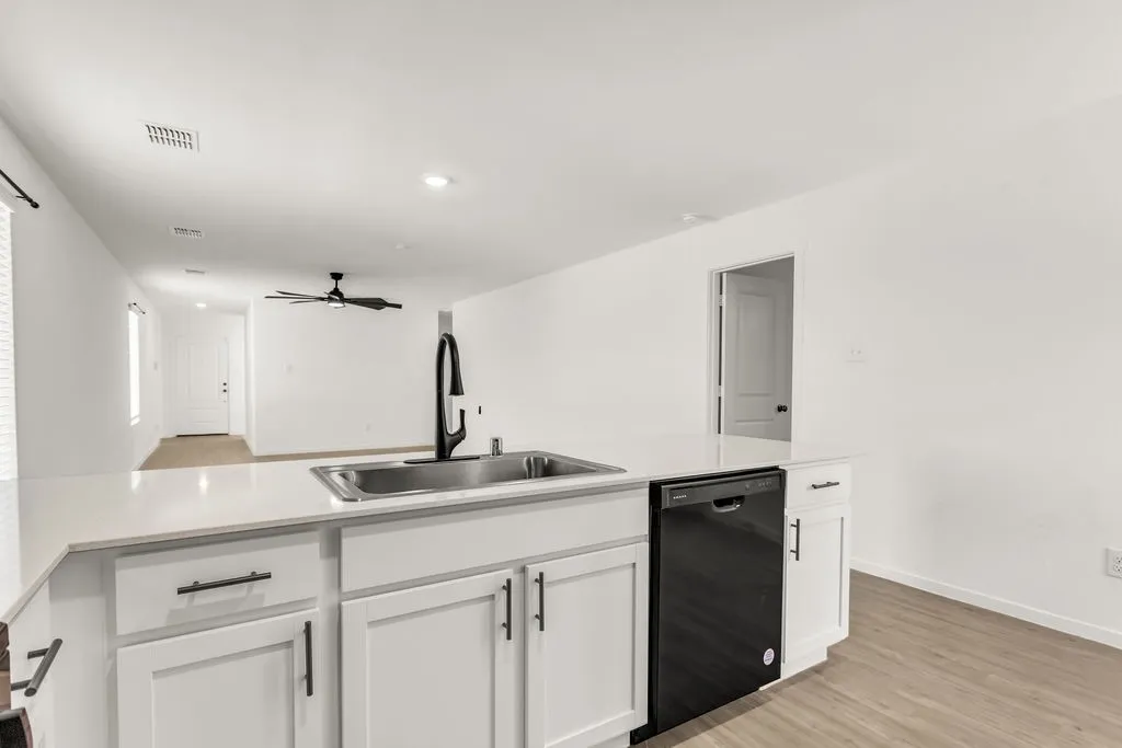 Single Family Residence For Rent in Kaufman County , 1912 Wild Orchard Lane, Crandall, Texas 75114, 3 Bedroom, 2 Bathroom, 2 Garage spaces, 1,363 Sqft, built in 2024, mls#21401772, Real Estate Agent in Crandall, Homes For Rent in Kaufman county, Homes For Rent in Crandall, Realtor in Crandall Texas, Real Estate Brokerage Independent Realty Texas, Luminita Cordes Realtor