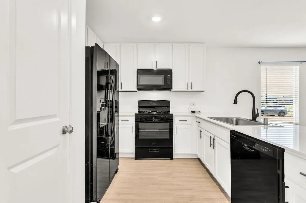 Single Family Residence For Rent in Kaufman County , 1912 Wild Orchard Lane, Crandall, Texas 75114, 3 Bedroom, 2 Bathroom, 2 Garage spaces, 1,363 Sqft, built in 2024, mls#21401772, Real Estate Agent in Crandall, Homes For Rent in Kaufman county, Homes For Rent in Crandall, Realtor in Crandall Texas, Real Estate Brokerage Independent Realty Texas, Luminita Cordes Realtor