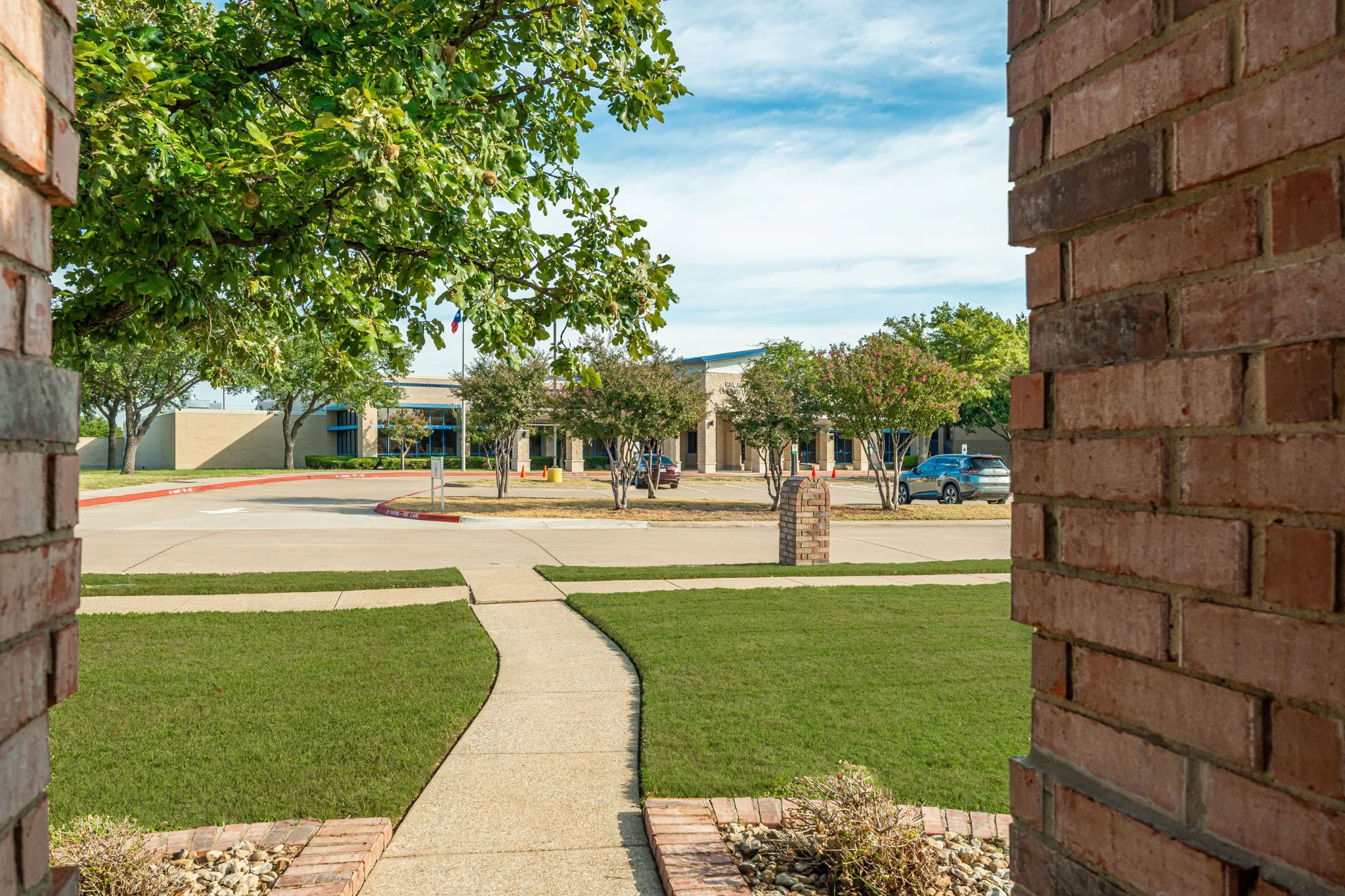 Single Family Residence For Sale in Collin County , 920 Springwood Lane, Wylie, Texas 75098, 4 Bedroom, 2 Bathroom, 2 Garage spaces, 2,152 Sqft, built in 1998, mls#21400529, Real Estate Agent in Wylie, Homes For Sale in Collin county, Homes For Sale in Wylie, Realtor in Wylie Texas, Real Estate Brokerage Independent Realty Texas, Luminita Cordes Realtor