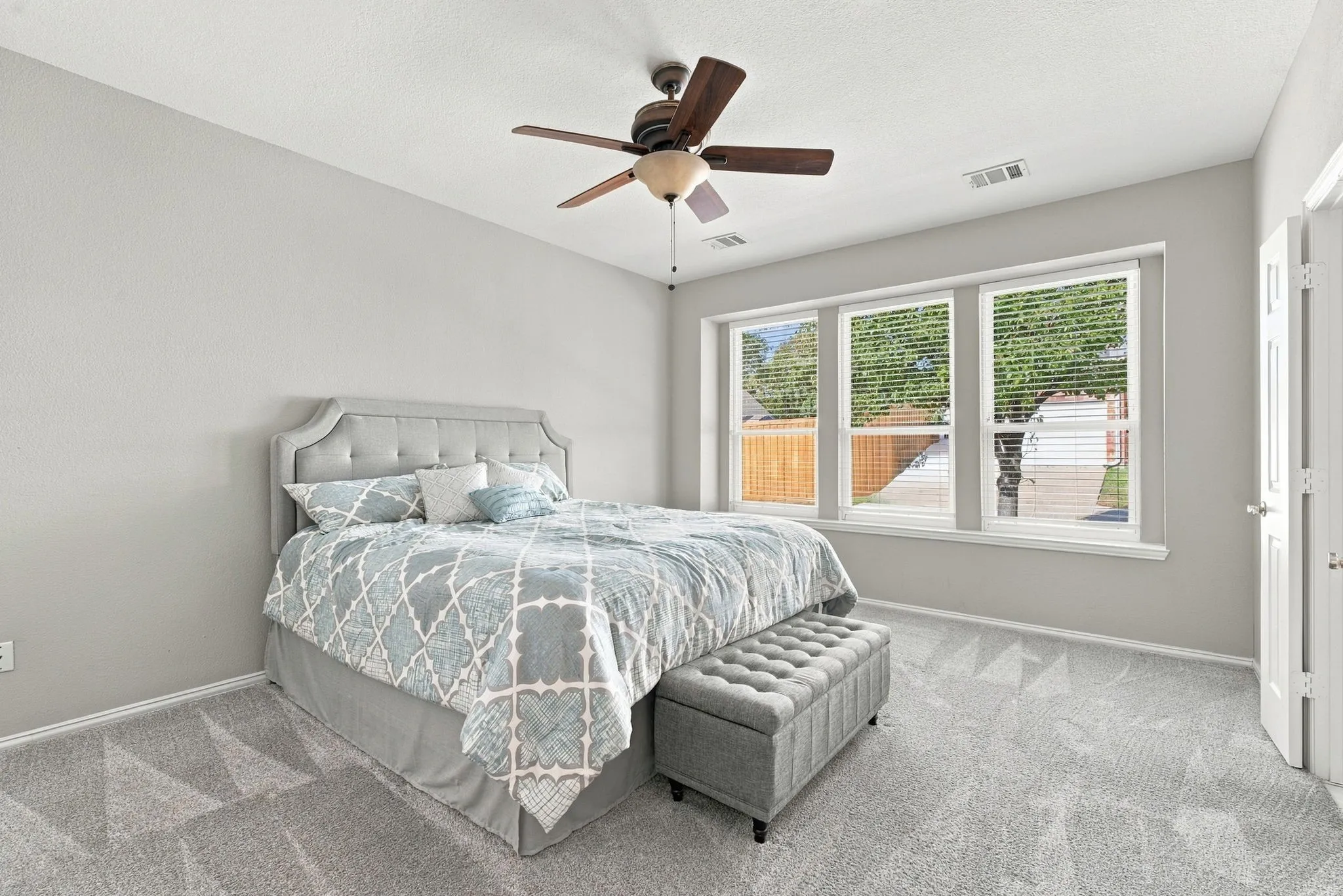 Single Family Residence For Sale in Collin County , 920 Springwood Lane, Wylie, Texas 75098, 4 Bedroom, 2 Bathroom, 2 Garage spaces, 2,152 Sqft, built in 1998, mls#21400529, Real Estate Agent in Wylie, Homes For Sale in Collin county, Homes For Sale in Wylie, Realtor in Wylie Texas, Real Estate Brokerage Independent Realty Texas, Luminita Cordes Realtor
