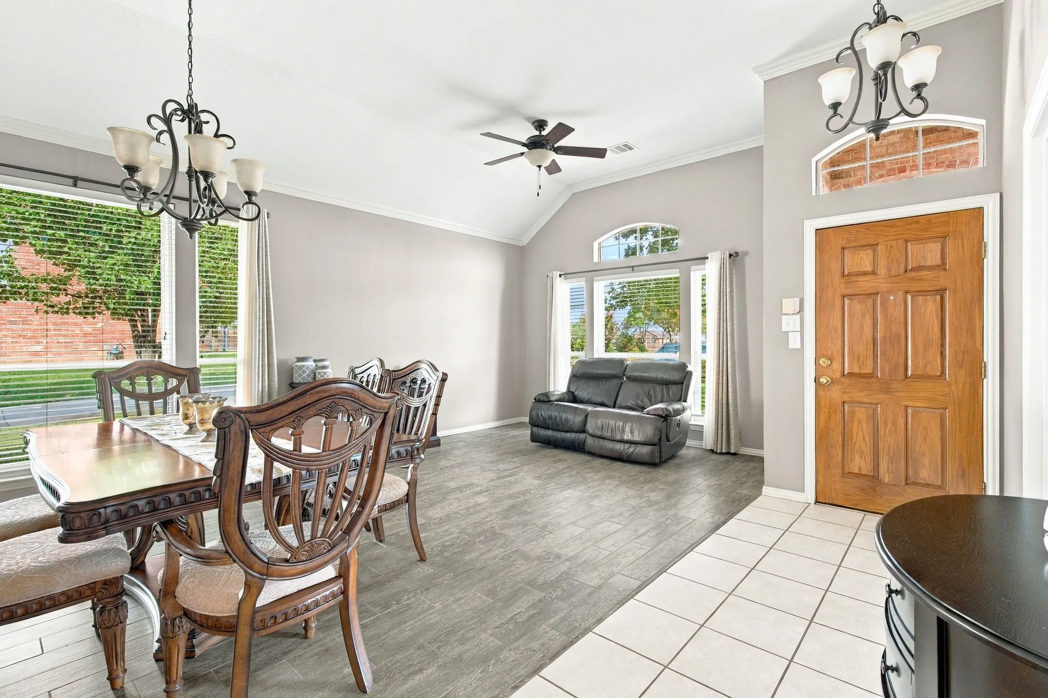 Single Family Residence For Sale in Collin County , 920 Springwood Lane, Wylie, Texas 75098, 4 Bedroom, 2 Bathroom, 2 Garage spaces, 2,152 Sqft, built in 1998, mls#21400529, Real Estate Agent in Wylie, Homes For Sale in Collin county, Homes For Sale in Wylie, Realtor in Wylie Texas, Real Estate Brokerage Independent Realty Texas, Luminita Cordes Realtor