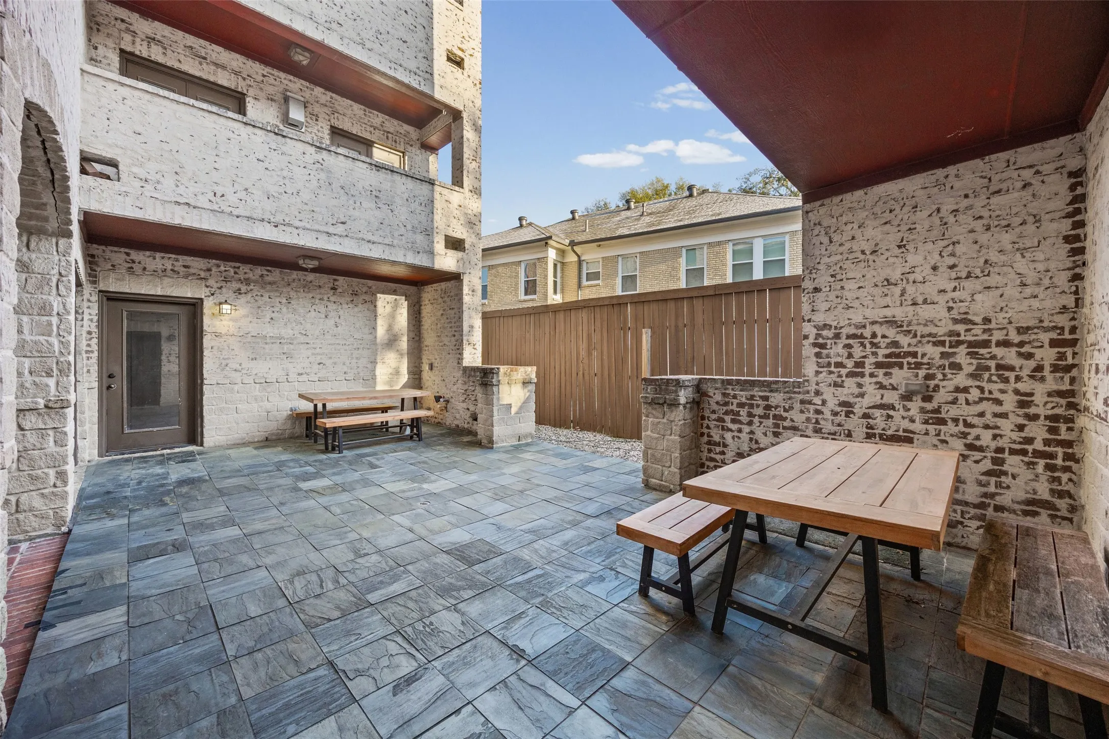 Covered courtyard between the units on the ground level