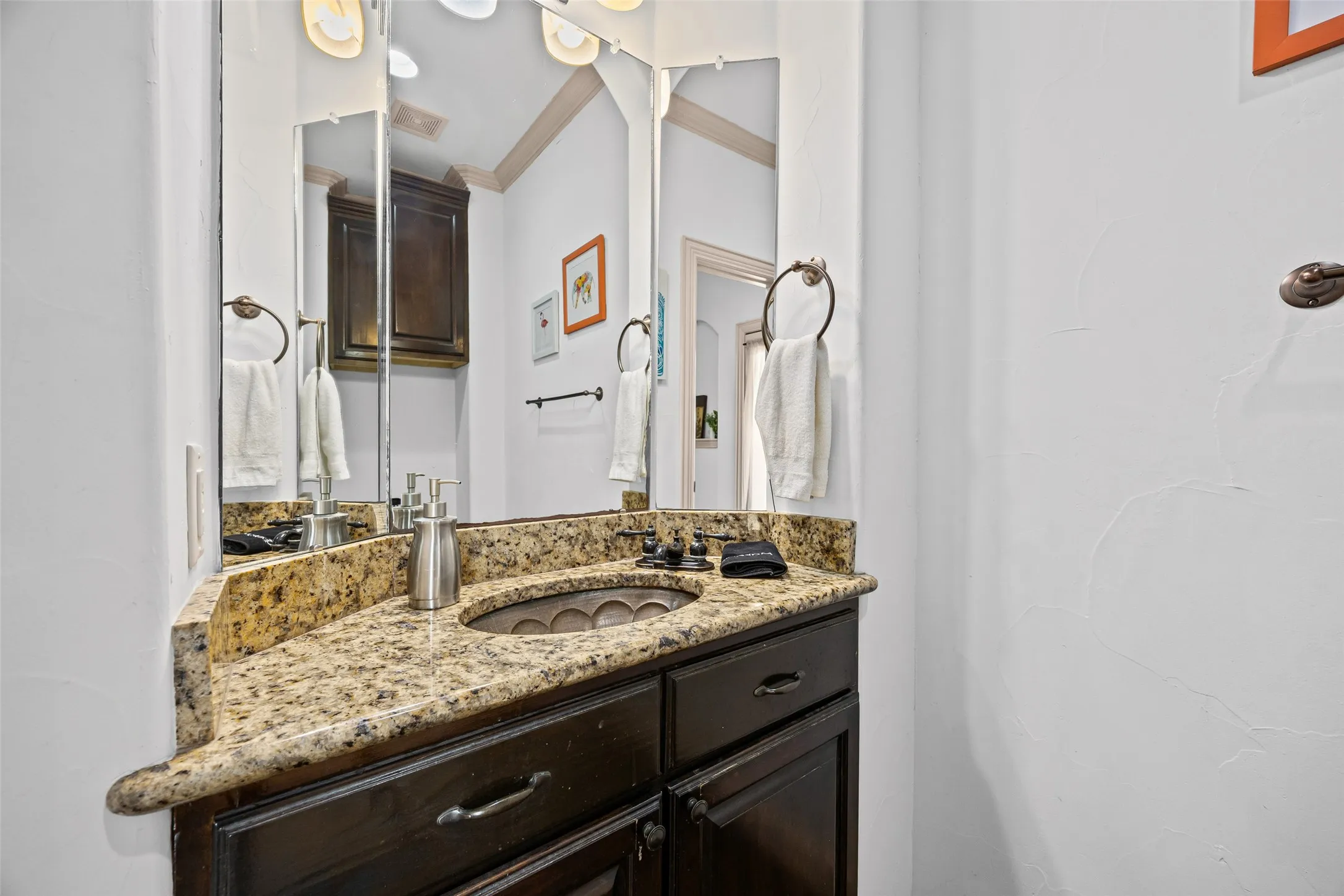 Half bathroom on level 2