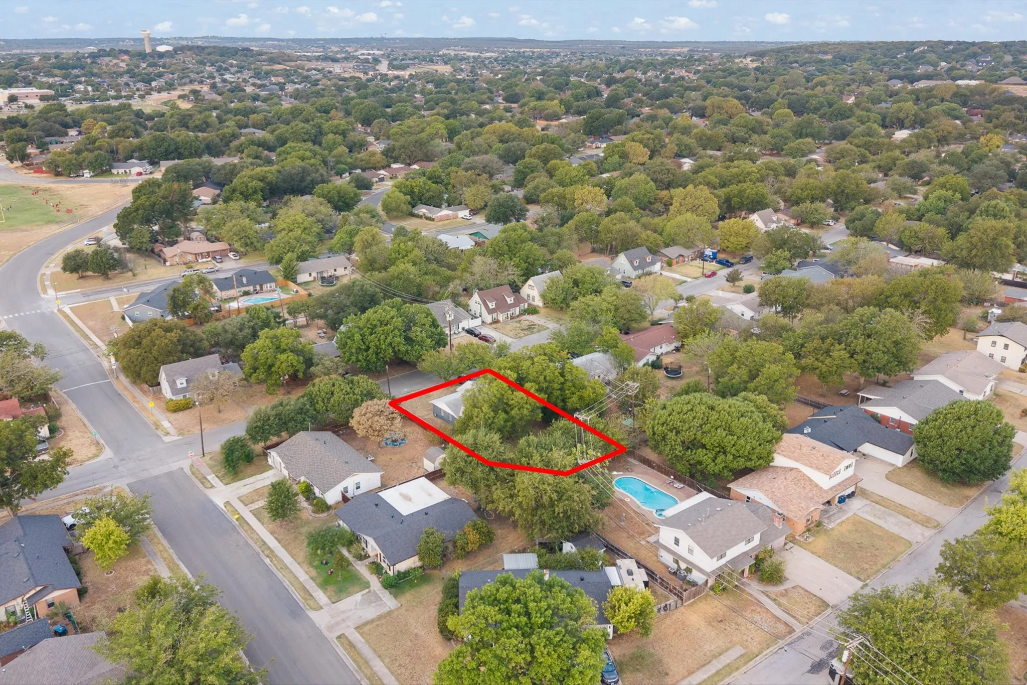 Single Family Residence For Sale in Johnson County , 508 NW Newton Drive, Burleson, Texas 76028, 3 Bedroom, 2 Bathroom, 1 Garage spaces, 1,193 Sqft, built in 1970, mls#21401760, Real Estate Agent in Burleson, Homes For Sale in Johnson county, Homes For Sale in Burleson, Realtor in Burleson Texas, Real Estate Brokerage Independent Realty Texas, Luminita Cordes Realtor