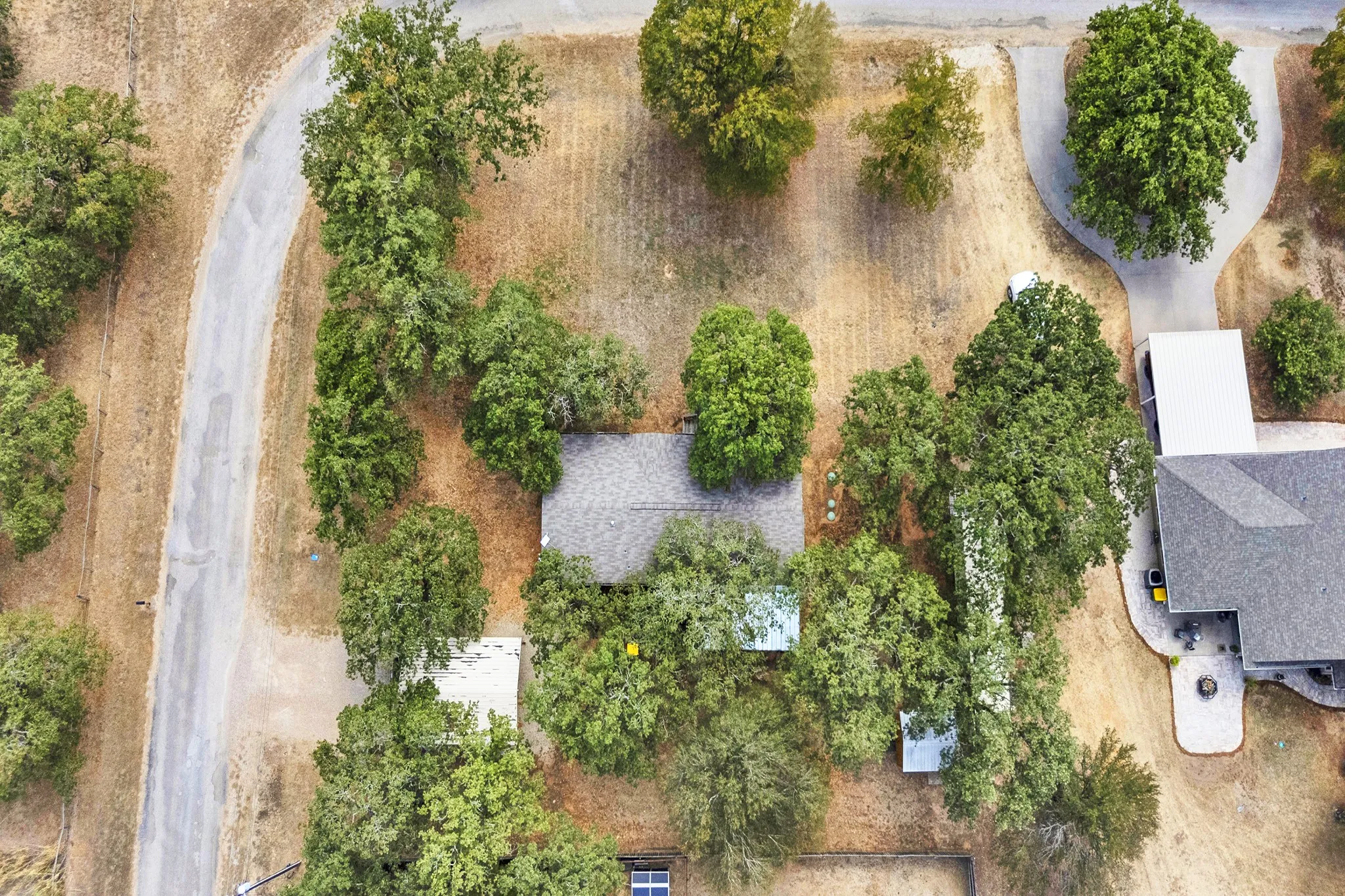 Manufactured Home For Sale in Hill County , 119 Post Oak Road, Whitney, Texas 76692, 3 Bedroom, 2 Bathroom, Garage spaces, 1,456 Sqft, built in 2016, mls#21401782, Real Estate Agent in Whitney, Homes For Sale in Hill county, Homes For Sale in Whitney, Realtor in Whitney Texas, Real Estate Brokerage Independent Realty Texas, Luminita Cordes Realtor