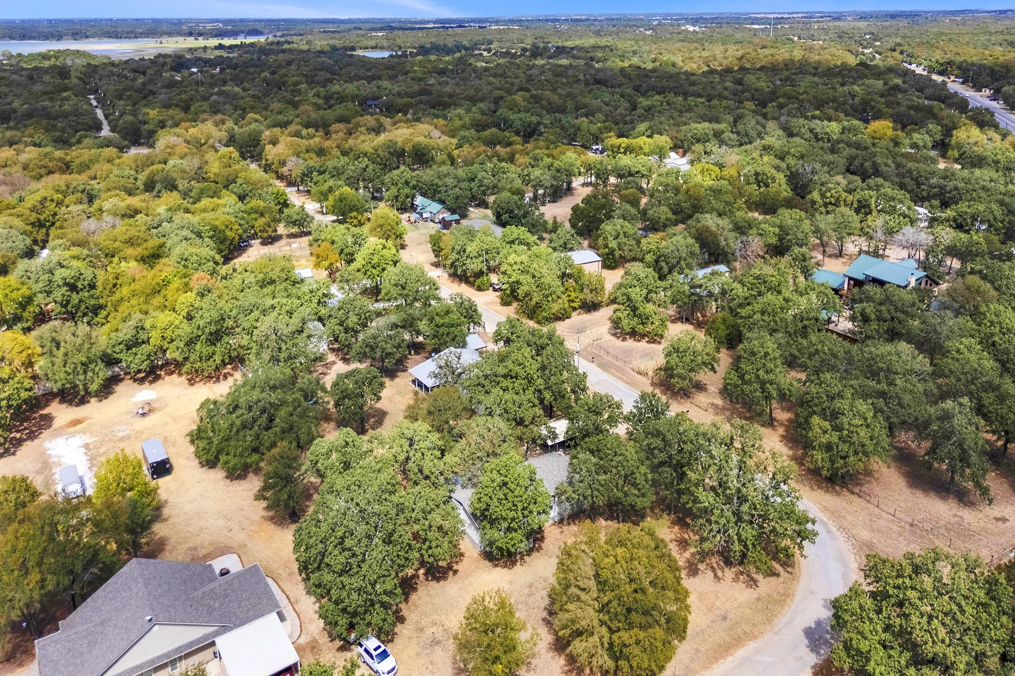 Manufactured Home For Sale in Hill County , 119 Post Oak Road, Whitney, Texas 76692, 3 Bedroom, 2 Bathroom, Garage spaces, 1,456 Sqft, built in 2016, mls#21401782, Real Estate Agent in Whitney, Homes For Sale in Hill county, Homes For Sale in Whitney, Realtor in Whitney Texas, Real Estate Brokerage Independent Realty Texas, Luminita Cordes Realtor