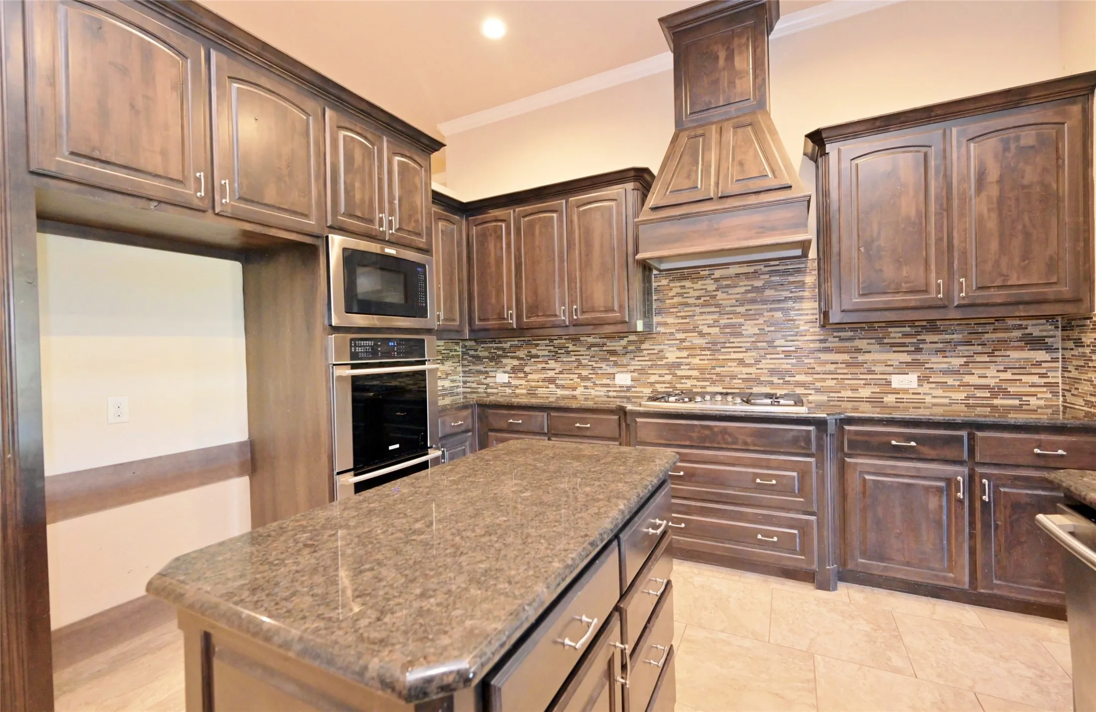 Single Family Residence For Rent in Rockwall County , 4095 Bridgecreek Drive, Rockwall, Texas 75032, 5 Bedroom, 3 Bathroom, 3 Garage spaces, 3,041 Sqft, built in 2014, mls#21375755, Real Estate Agent in Rockwall, Homes For Rent in Rockwall county, Homes For Rent in Rockwall, Realtor in Rockwall Texas, Real Estate Brokerage Independent Realty Texas, Luminita Cordes Realtor