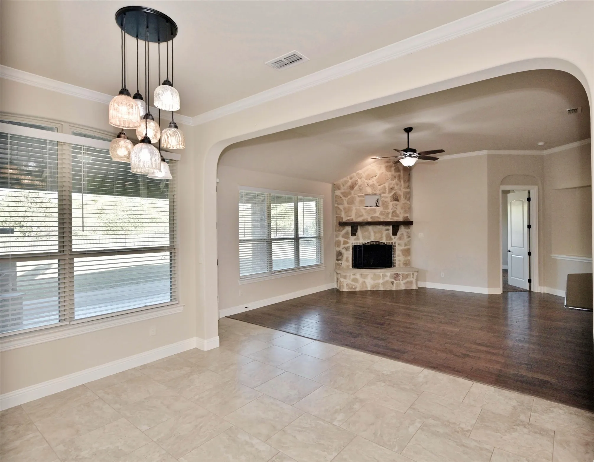 Single Family Residence For Rent in Rockwall County , 4095 Bridgecreek Drive, Rockwall, Texas 75032, 5 Bedroom, 3 Bathroom, 3 Garage spaces, 3,041 Sqft, built in 2014, mls#21375755, Real Estate Agent in Rockwall, Homes For Rent in Rockwall county, Homes For Rent in Rockwall, Realtor in Rockwall Texas, Real Estate Brokerage Independent Realty Texas, Luminita Cordes Realtor