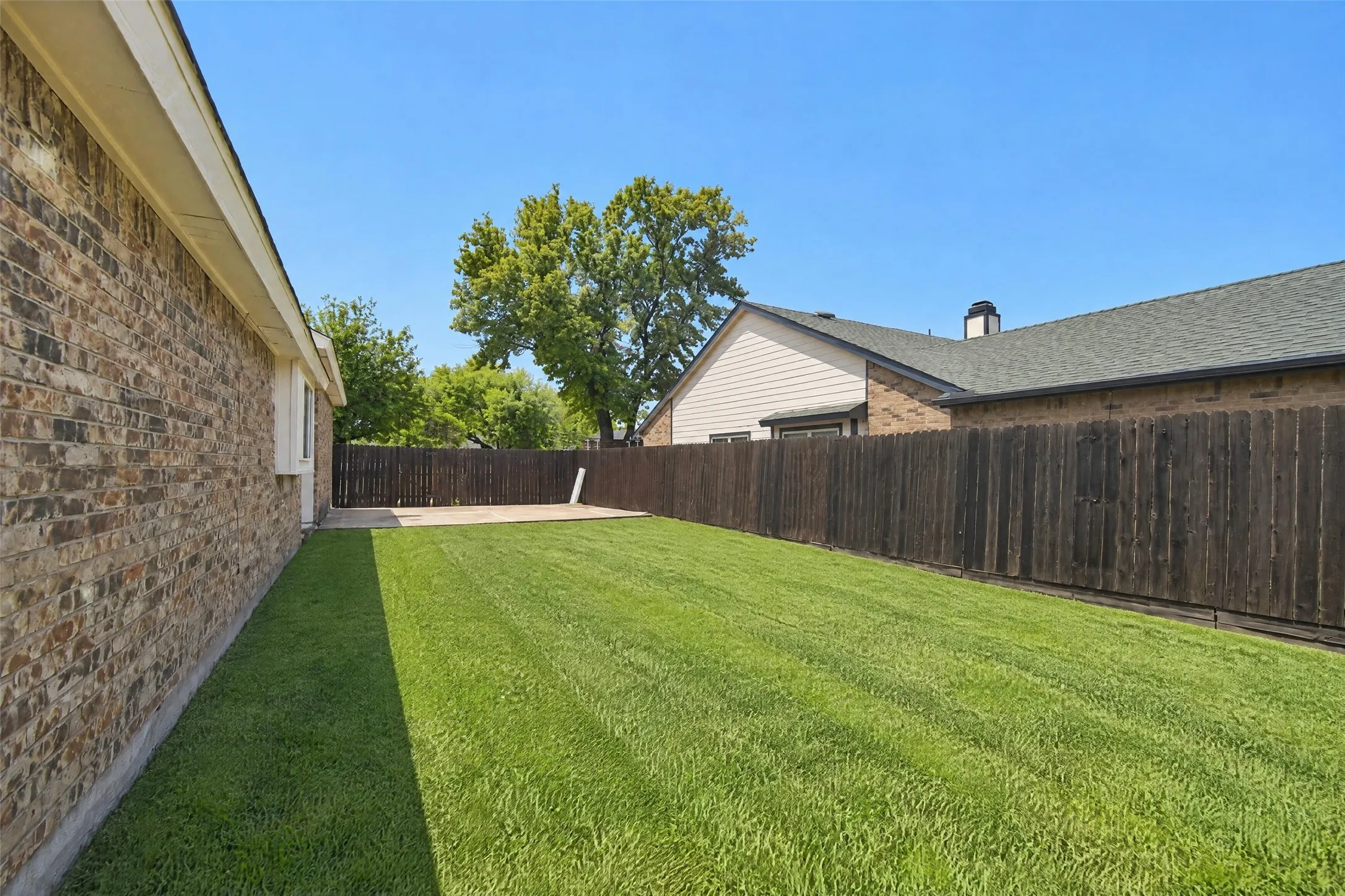 Single Family Residence For Sale in Dallas County , 2650 Princewood Drive, Garland, Texas 75040, 3 Bedroom, 2 Bathroom, 2 Garage spaces, 1,868 Sqft, built in 1986, mls#21401826, Real Estate Agent in Garland, Homes For Sale in Dallas county, Homes For Sale in Garland, Realtor in Garland Texas, Real Estate Brokerage Independent Realty Texas, Luminita Cordes Realtor