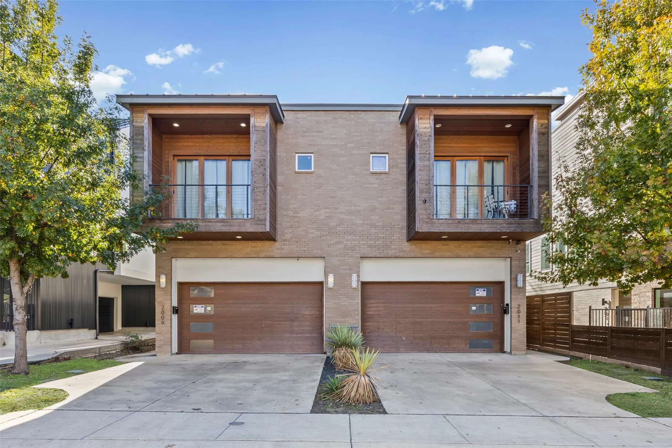Great Dallas duplex!