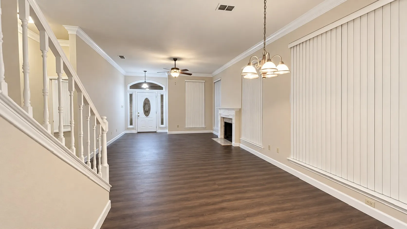 Single Family Residence For Rent in Dallas County , 628 Raintree Circle, Coppell, Texas 75019, 4 Bedroom, 3 Bathroom, 2 Garage spaces, 2,092 Sqft, built in 1989, mls#21400454, Real Estate Agent in Coppell, Homes For Rent in Dallas county, Homes For Rent in Coppell, Realtor in Coppell Texas, Real Estate Brokerage Independent Realty Texas, Luminita Cordes Realtor