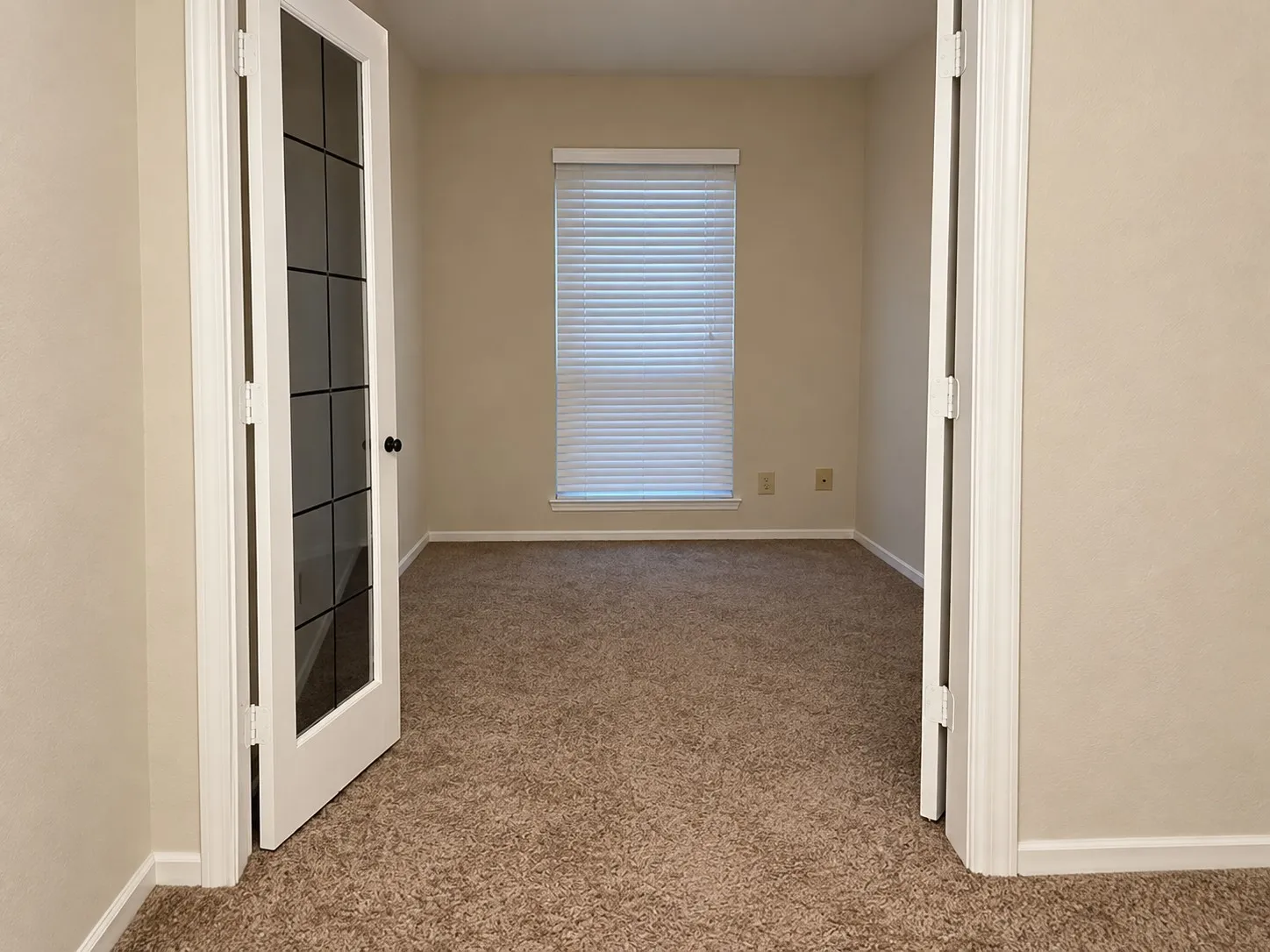 Office flex room