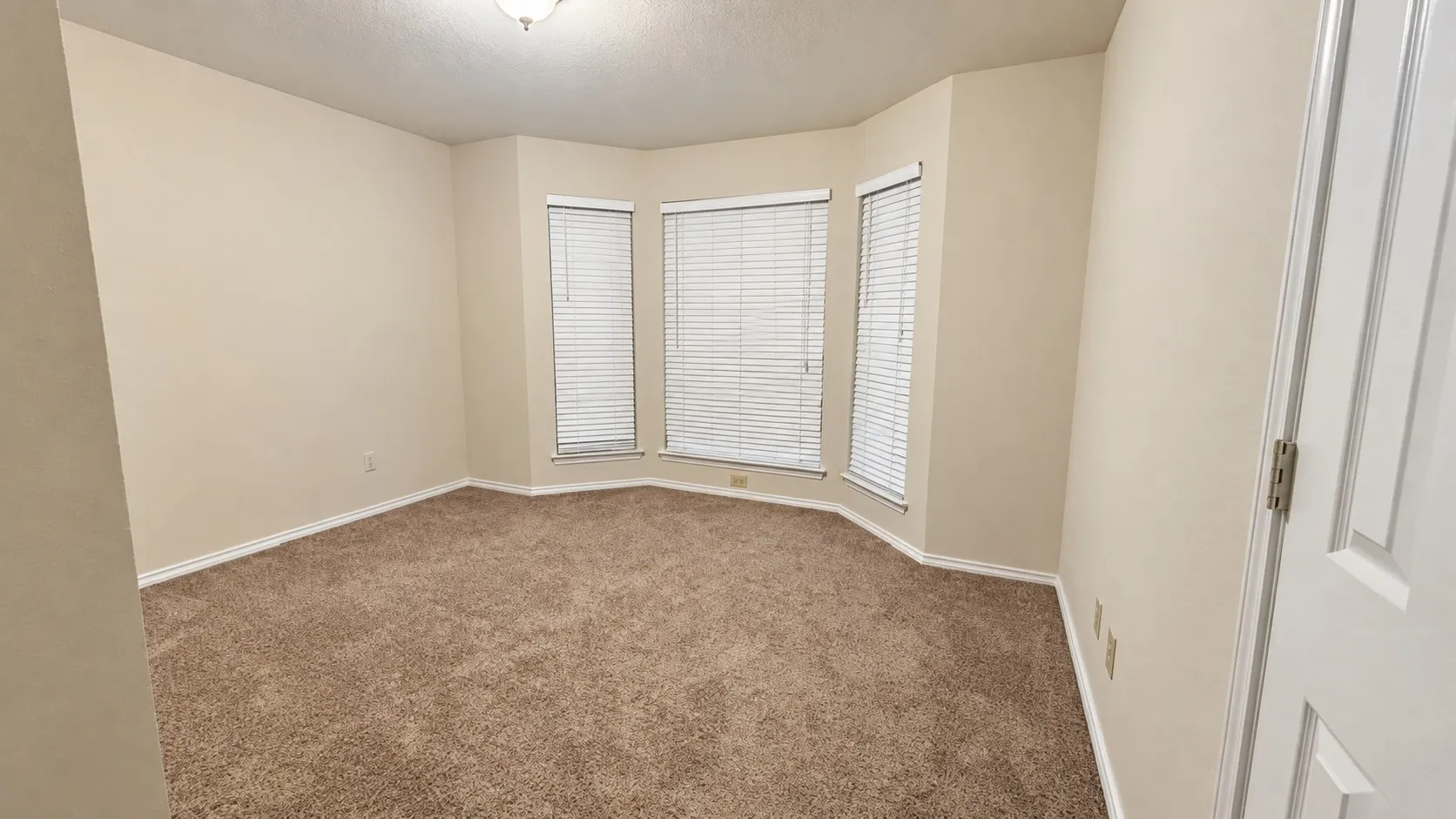 4th bedroom upstairs