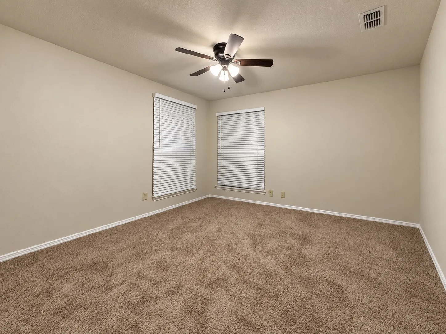 3rd bedroom upstairs bedroom left side of Jack and Jill