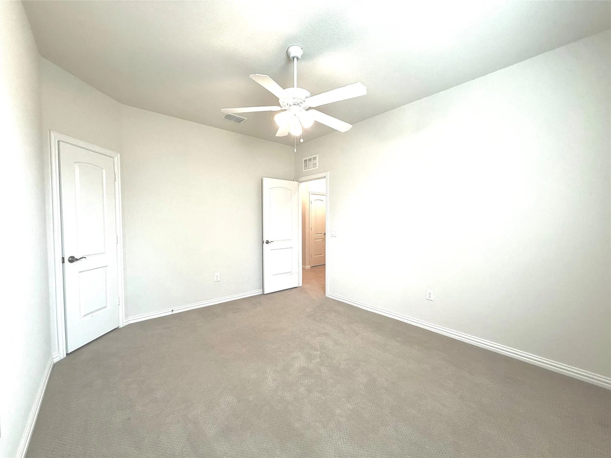 Single Family Residence For Rent in Collin County , 11012 Carrizo Road, Frisco, Texas 75035, 4 Bedroom, 4 Bathroom, 2 Garage spaces, 3,283 Sqft, built in 2019, mls#21401816, Real Estate Agent in Frisco, Homes For Rent in Collin county, Homes For Rent in Frisco, Realtor in Frisco Texas, Real Estate Brokerage Independent Realty Texas, Luminita Cordes Realtor