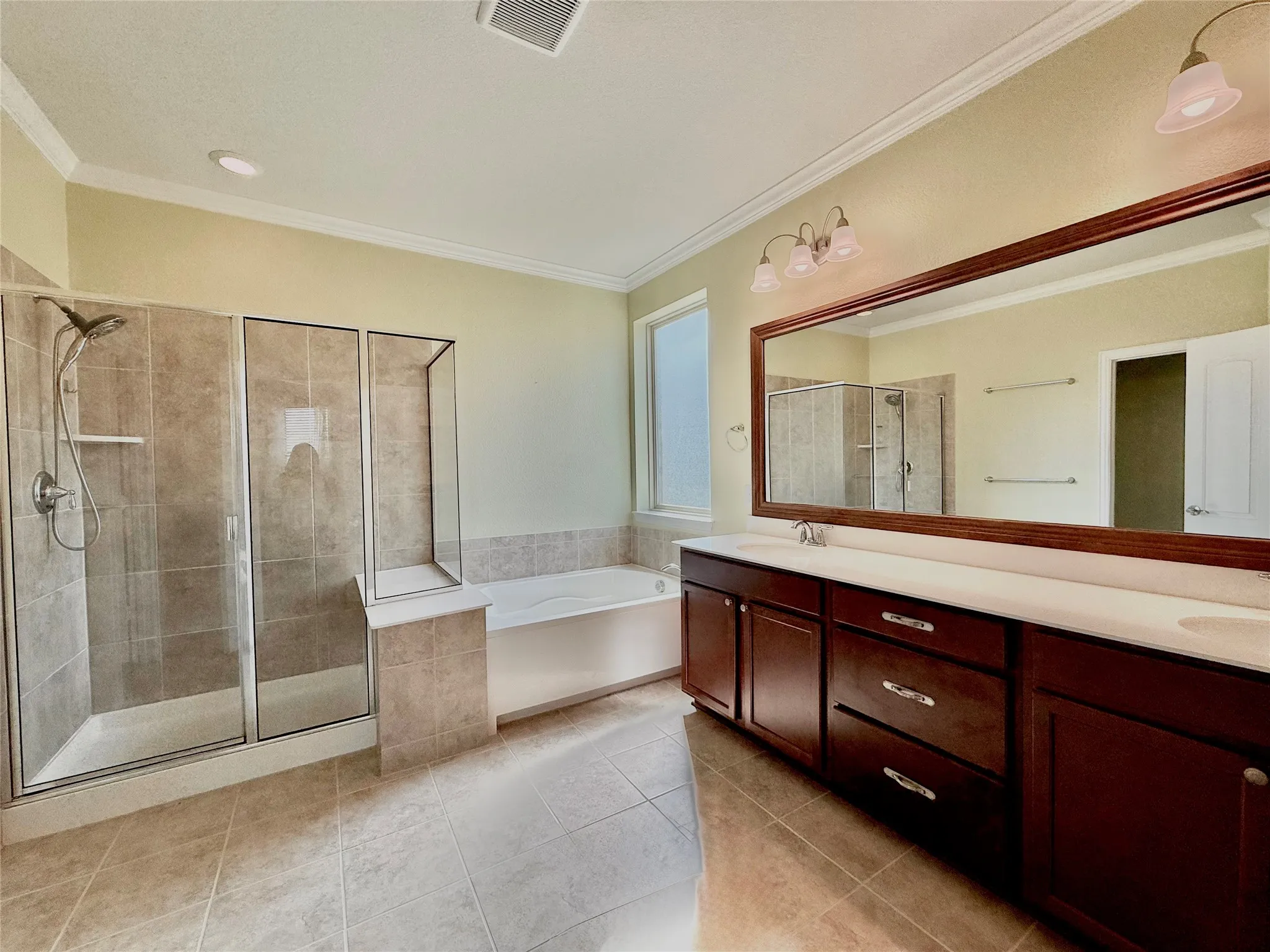 Single Family Residence For Rent in Collin County , 11012 Carrizo Road, Frisco, Texas 75035, 4 Bedroom, 4 Bathroom, 2 Garage spaces, 3,283 Sqft, built in 2019, mls#21401816, Real Estate Agent in Frisco, Homes For Rent in Collin county, Homes For Rent in Frisco, Realtor in Frisco Texas, Real Estate Brokerage Independent Realty Texas, Luminita Cordes Realtor