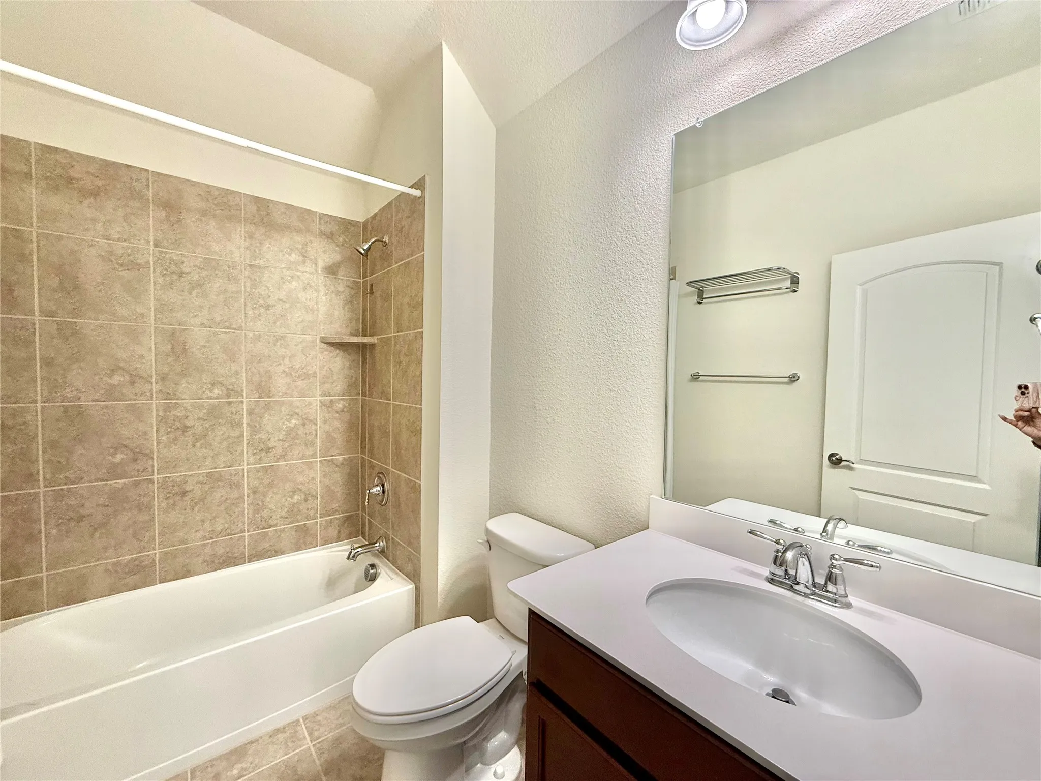 Bathroom on the 2nd floor