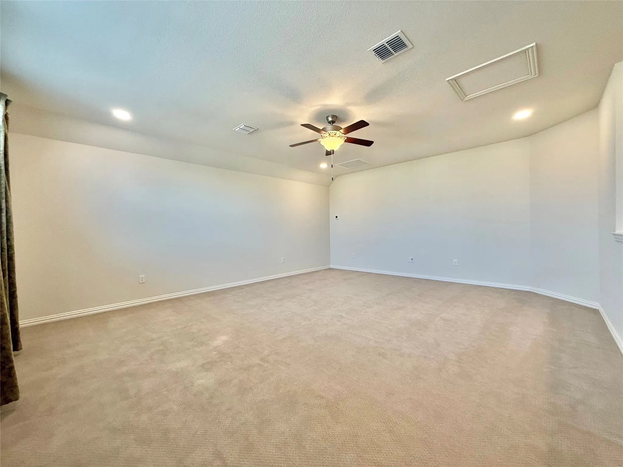 Single Family Residence For Rent in Collin County , 11012 Carrizo Road, Frisco, Texas 75035, 4 Bedroom, 4 Bathroom, 2 Garage spaces, 3,283 Sqft, built in 2019, mls#21401816, Real Estate Agent in Frisco, Homes For Rent in Collin county, Homes For Rent in Frisco, Realtor in Frisco Texas, Real Estate Brokerage Independent Realty Texas, Luminita Cordes Realtor